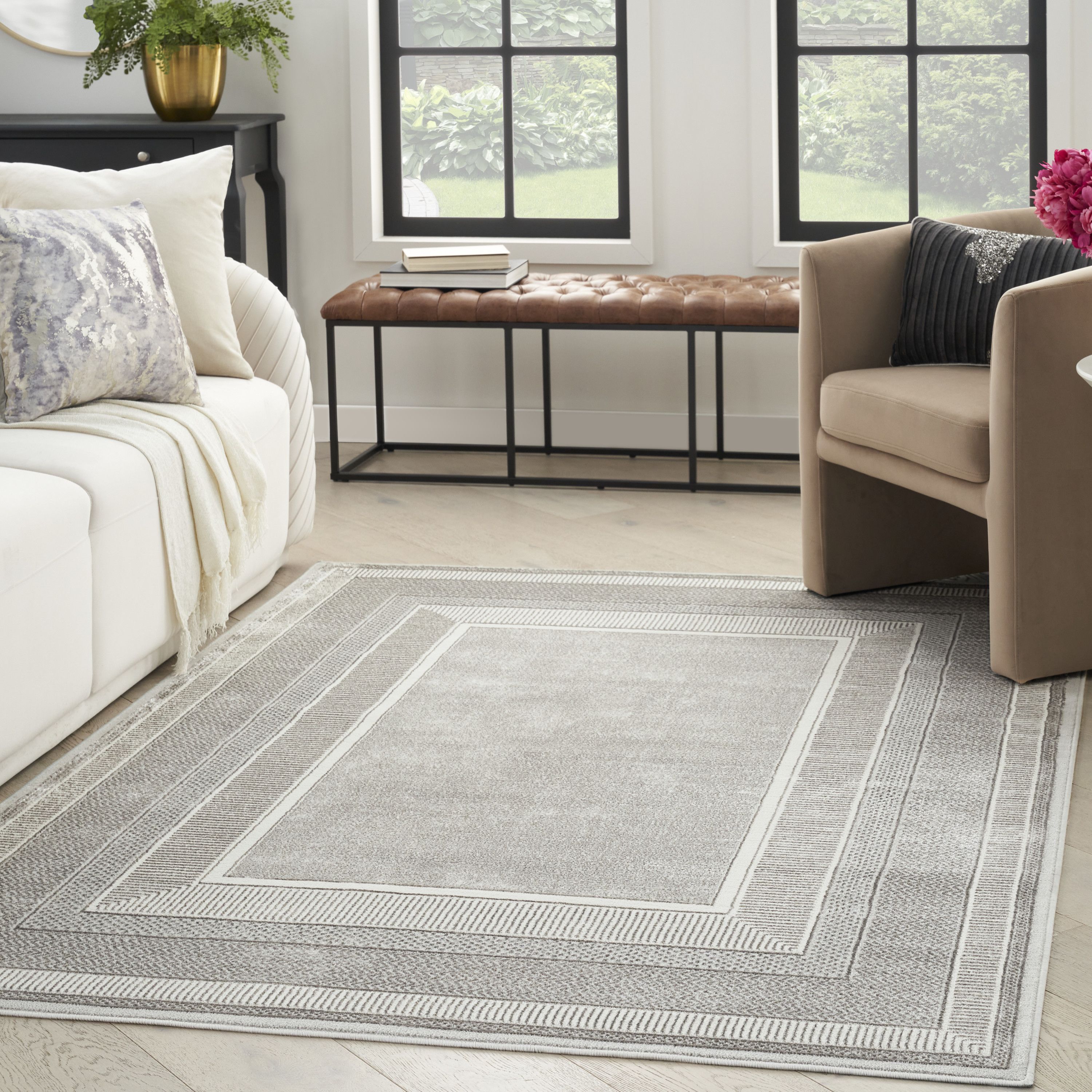 Nourison Glitz 3'11" x 5'11" Silver Modern Indoor Rug