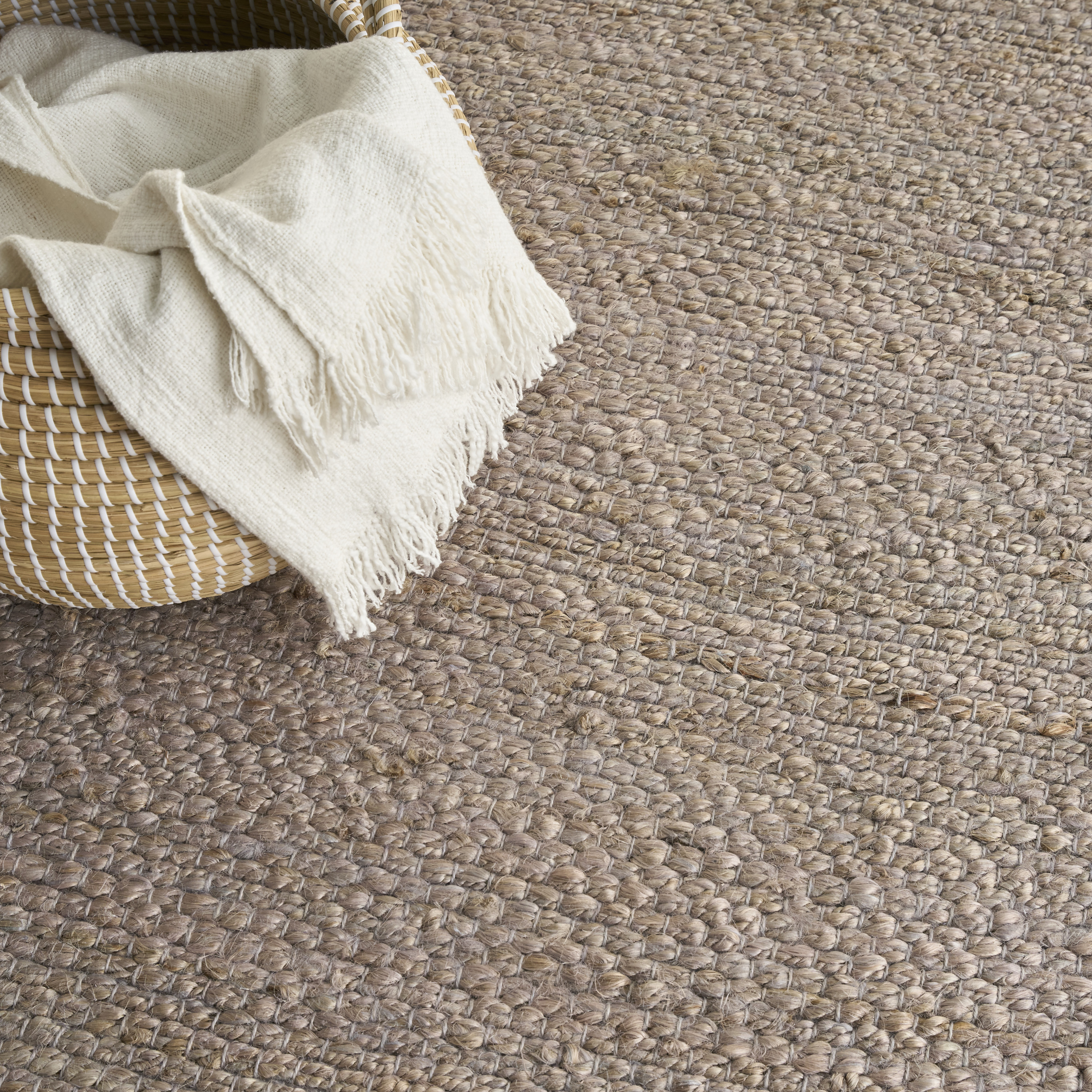 Nourison Natural Jute 6' x 9' Grey Farmhouse Indoor Rug