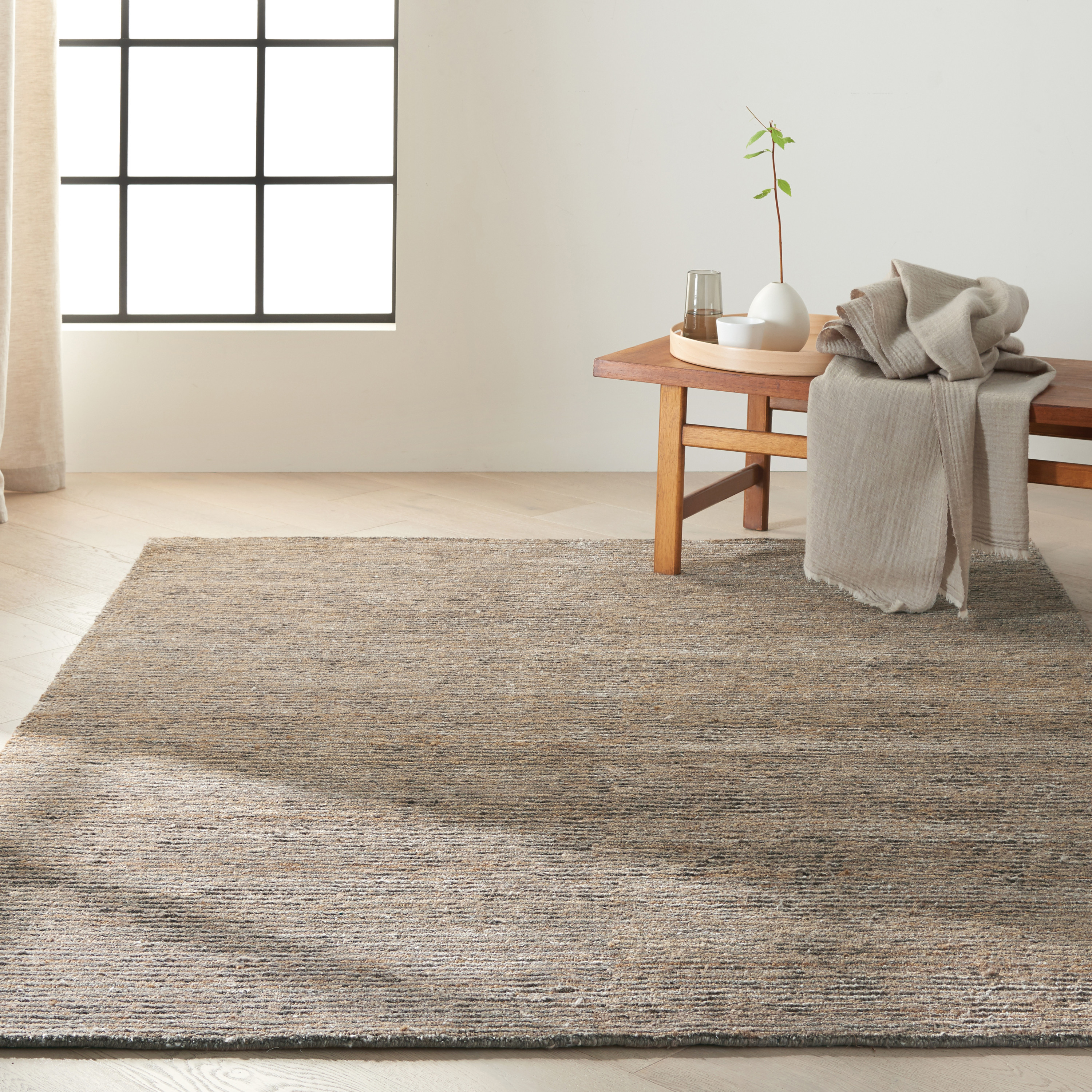 Calvin Klein Mesa 4' x 6' Hematite Modern Indoor Rug