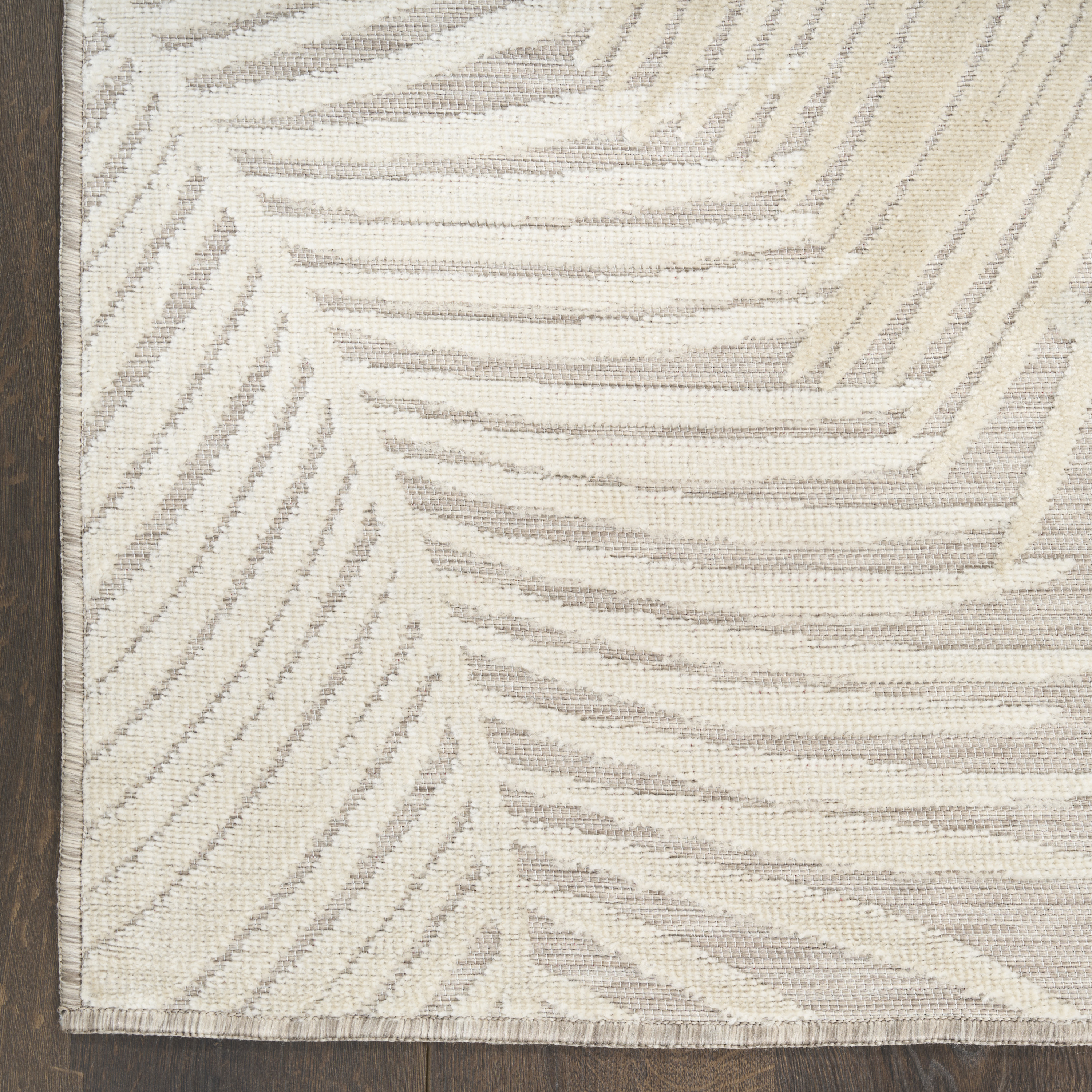 Nourison Suncoast 2' x 6' Beige Tropical Rug