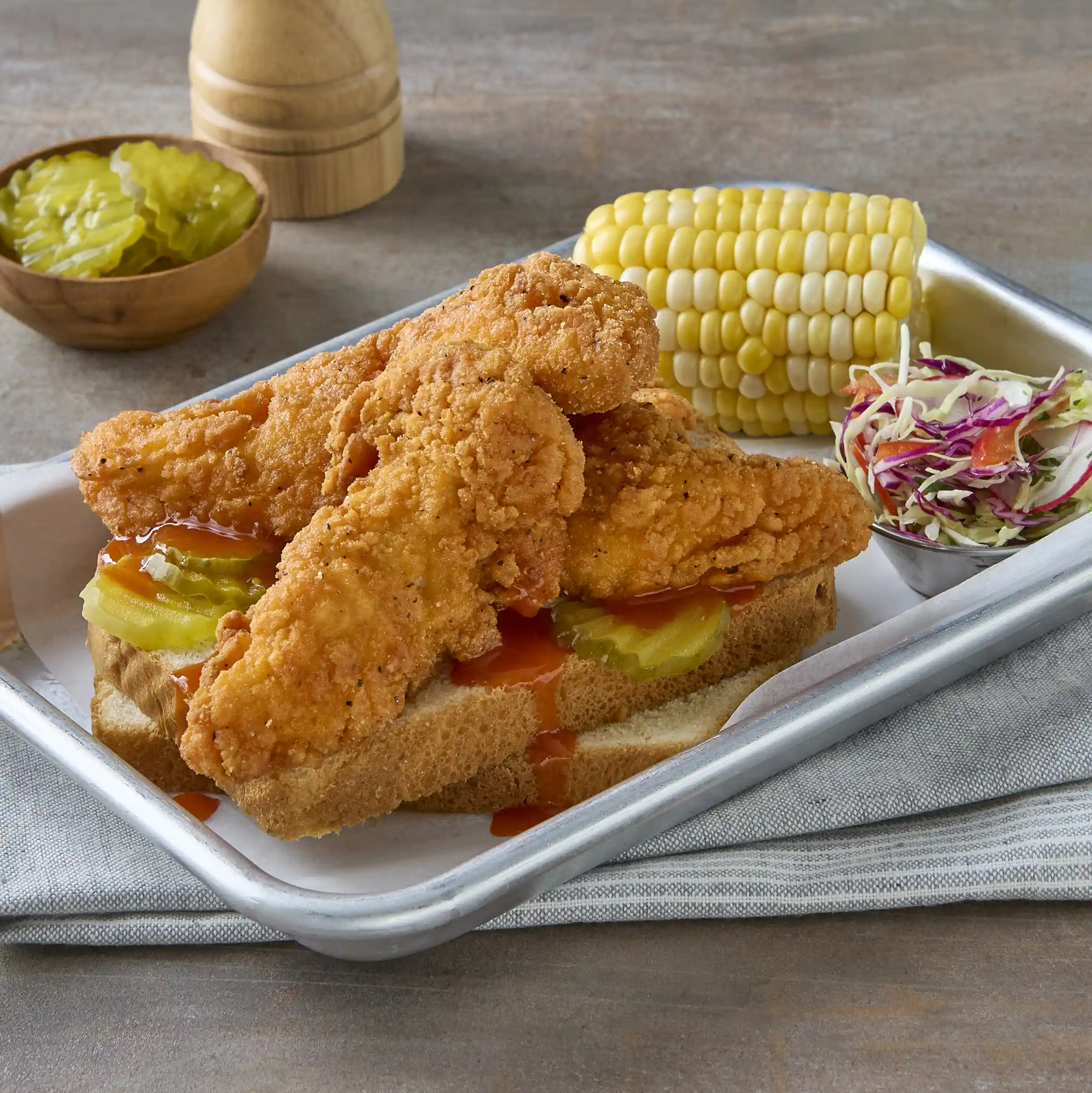 Tyson Red Label® Fully Cooked Breaded Hot & Spicy Chicken Tenderloins https://images.salsify.com/image/upload/s--xAzHyrv7--/q_25/9397c4a5afe9b212dc6915018d3f9e55fd03dd62.webp