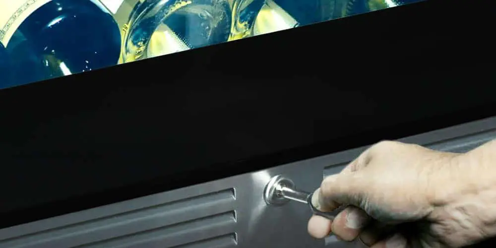 SECURE DOOR LOCKS