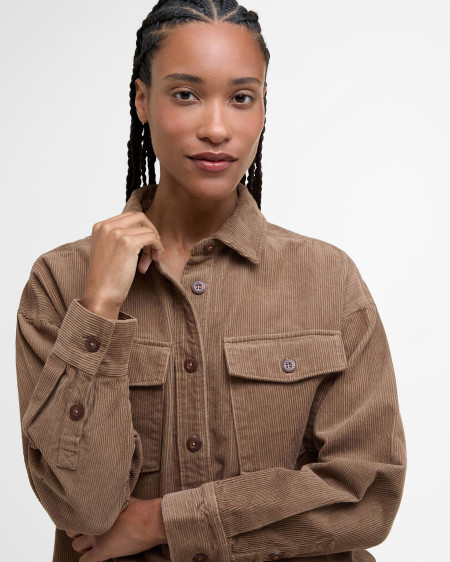Camicia Yasmin a coste sottili con vestibilità comoda