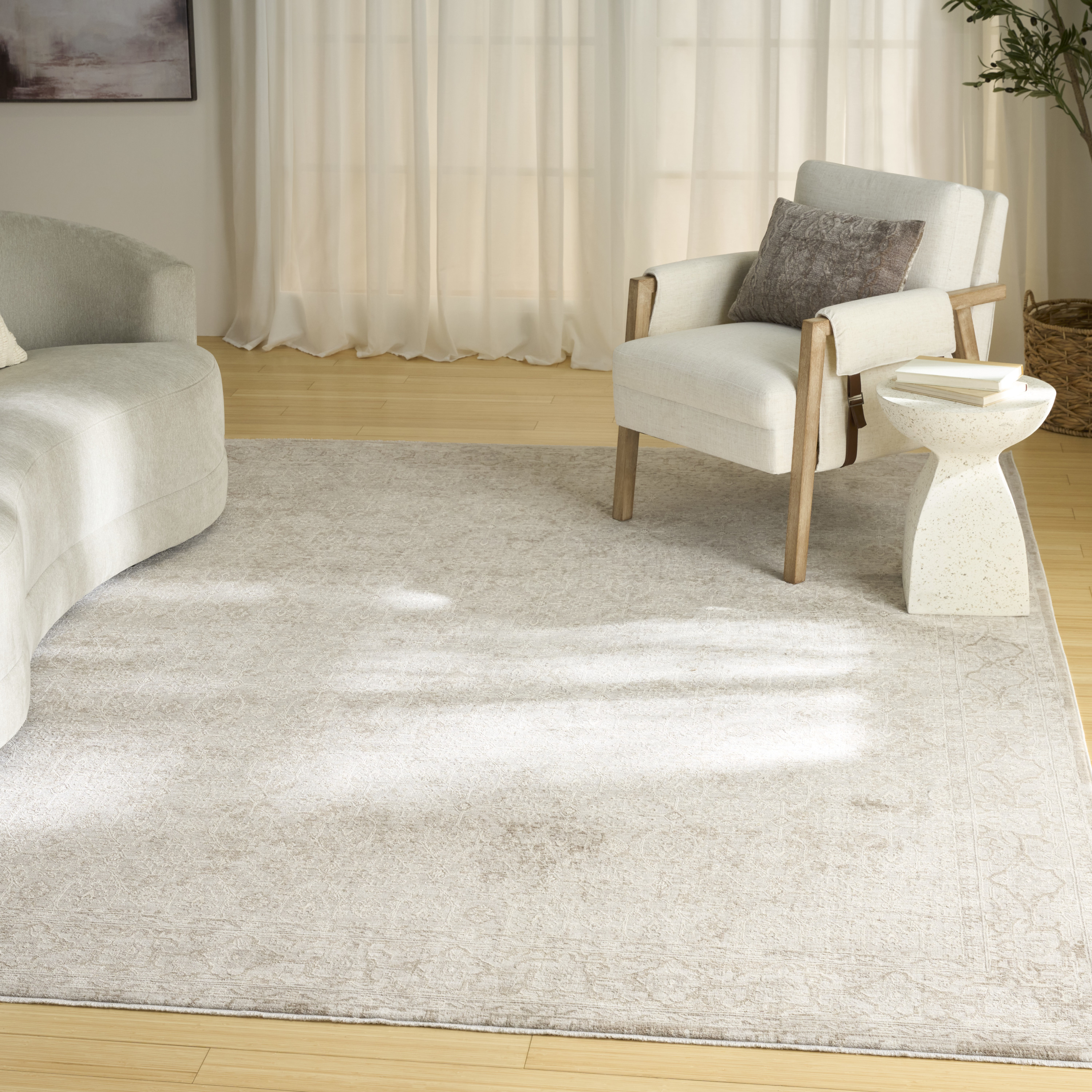 Nourison Shadows 6' x 9' Ivory Grey Vintage Indoor Rug