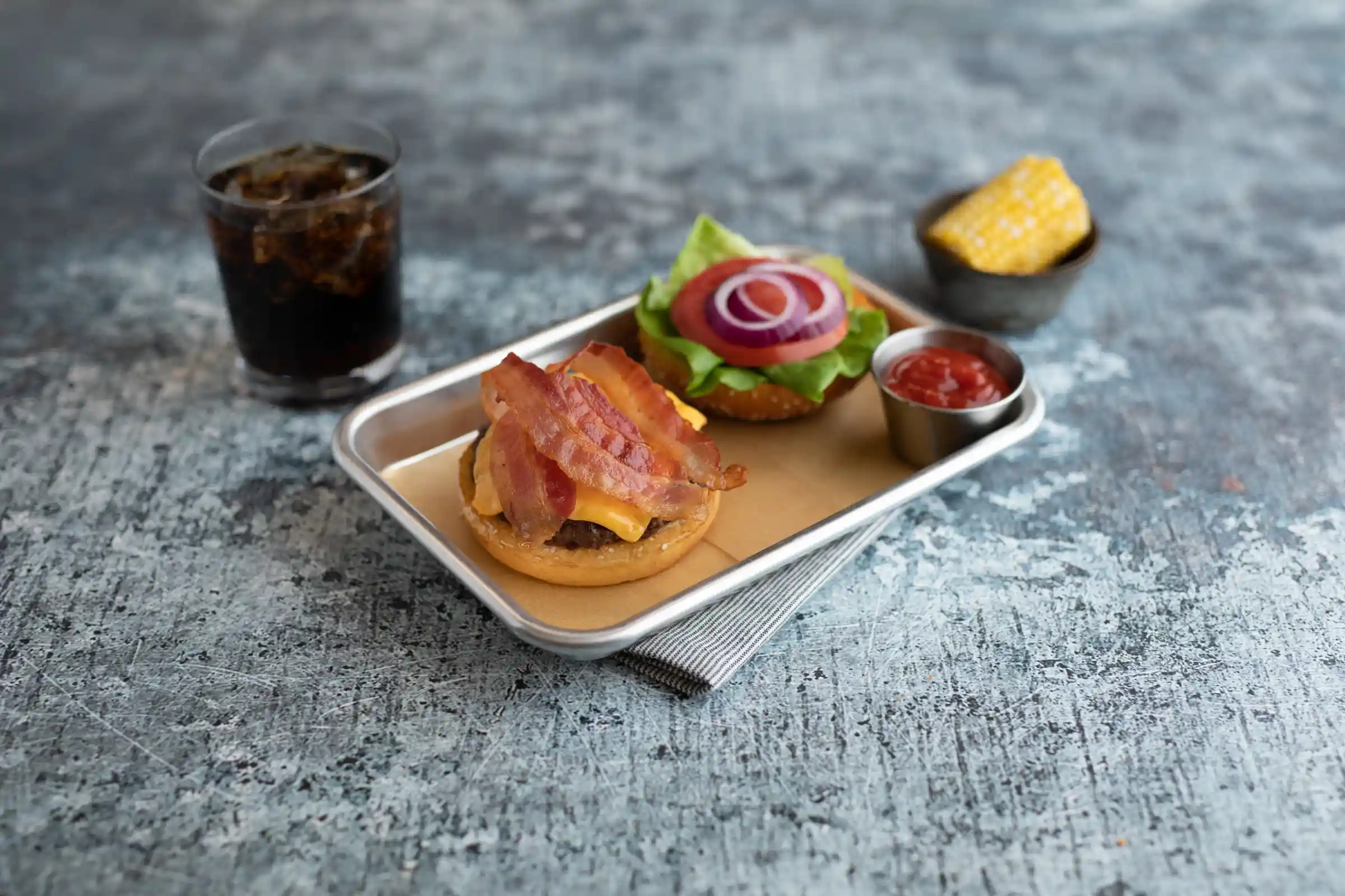 Jimmy Dean® Fully Cooked Applewood Smoked Thin Bacon Slices_image_1