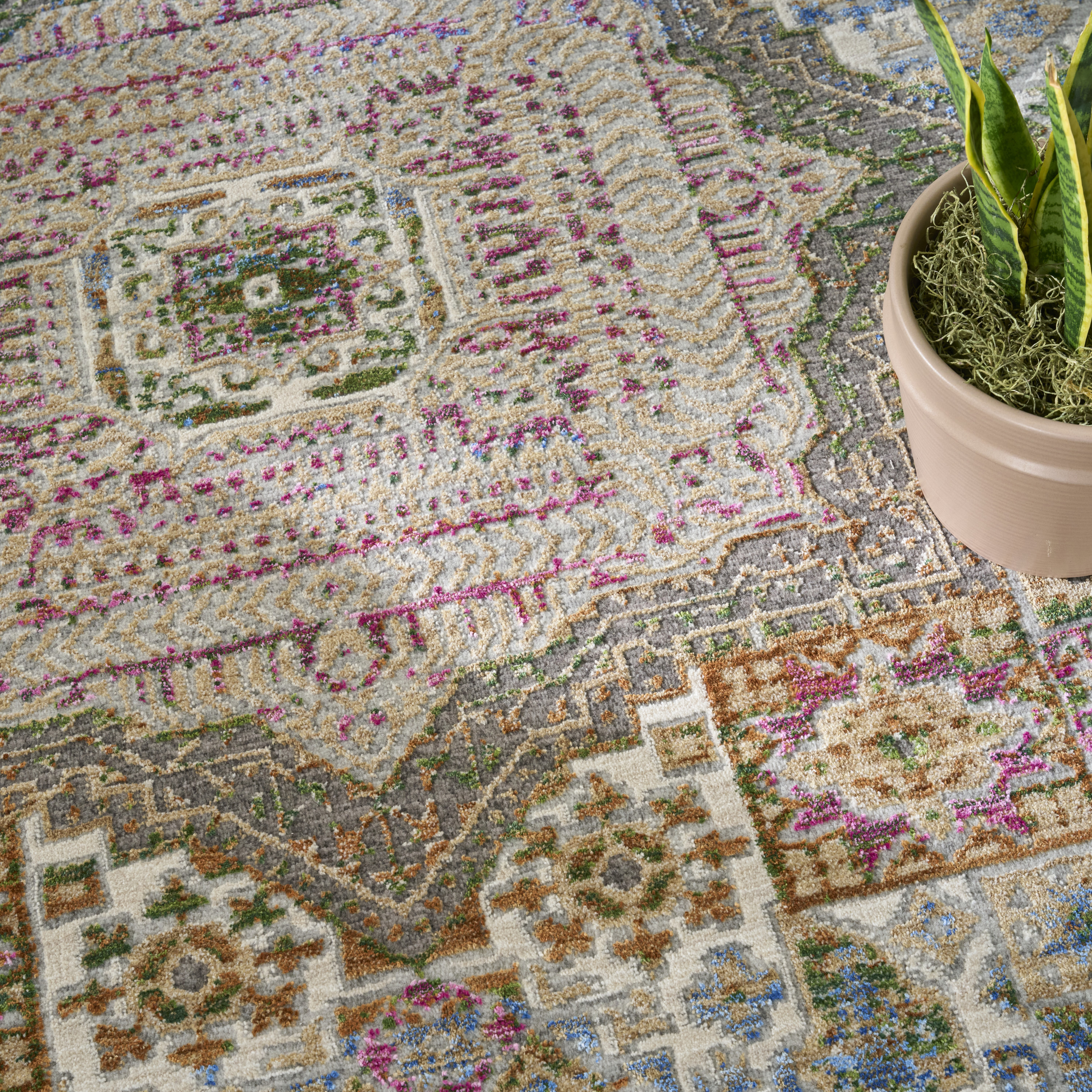 Nourison Vintage Harmony 9'10" x 13'1" Multicolor Bohemian Indoor Rug