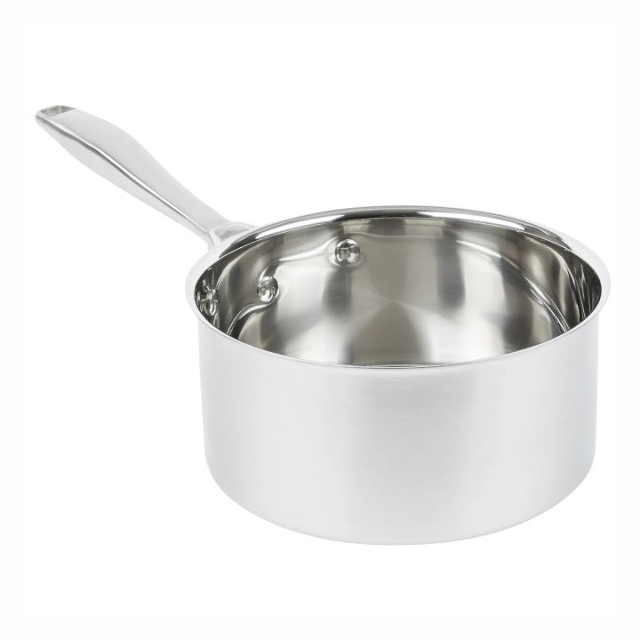 3 ¼-quart Intrigue® stainless steel saucepan in mirror finish
