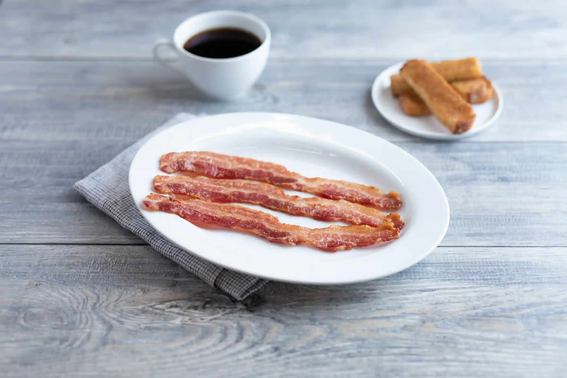 Wright® Brand Naturally Hickory Smoked Thick Sliced Bacon, Bulk, 15 Lbs, 10-14 Slices Per Pound, Gas Flushed_image_1