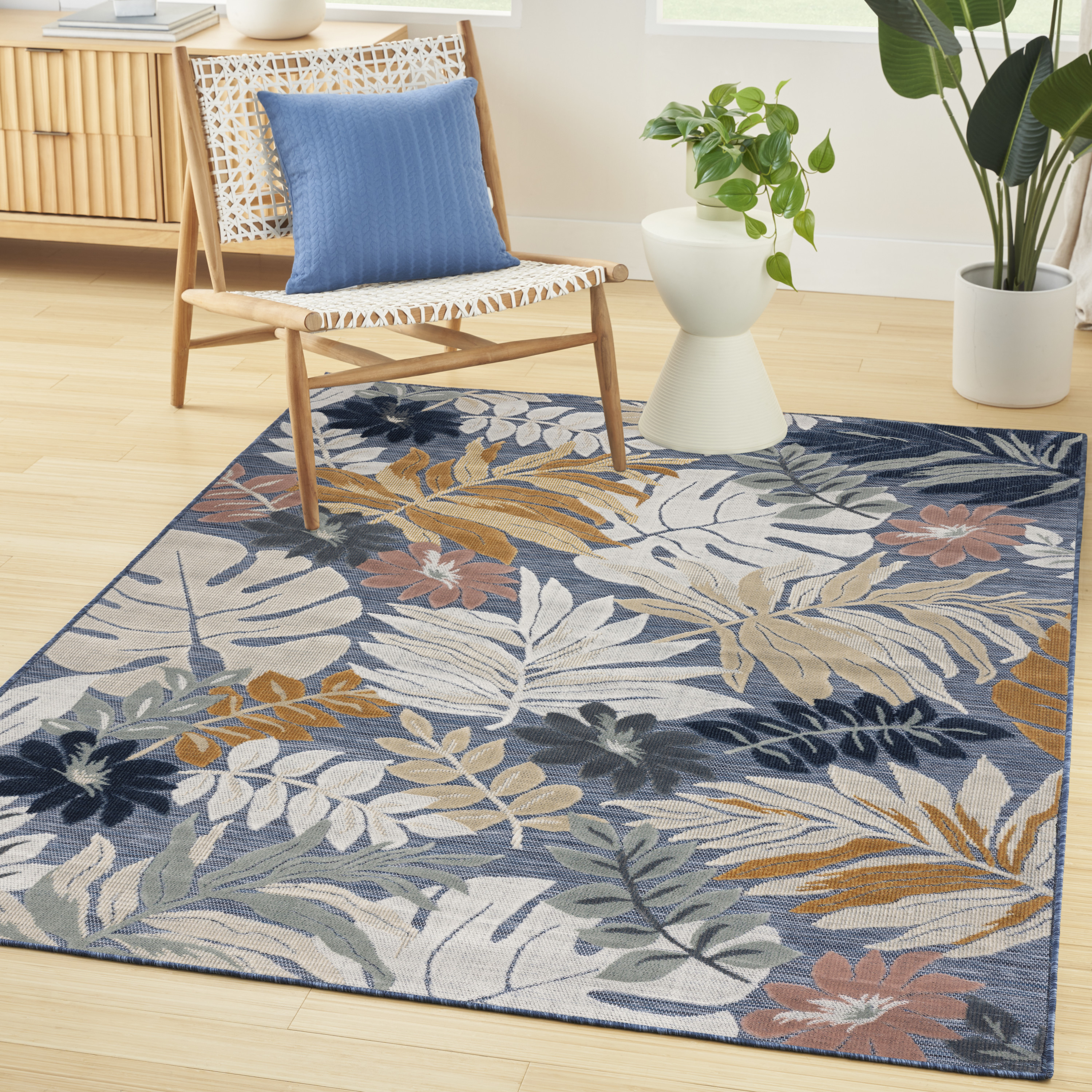 Nourison Suncoast 5'3" x 7'3" Denim Multicolor Tropical Rug