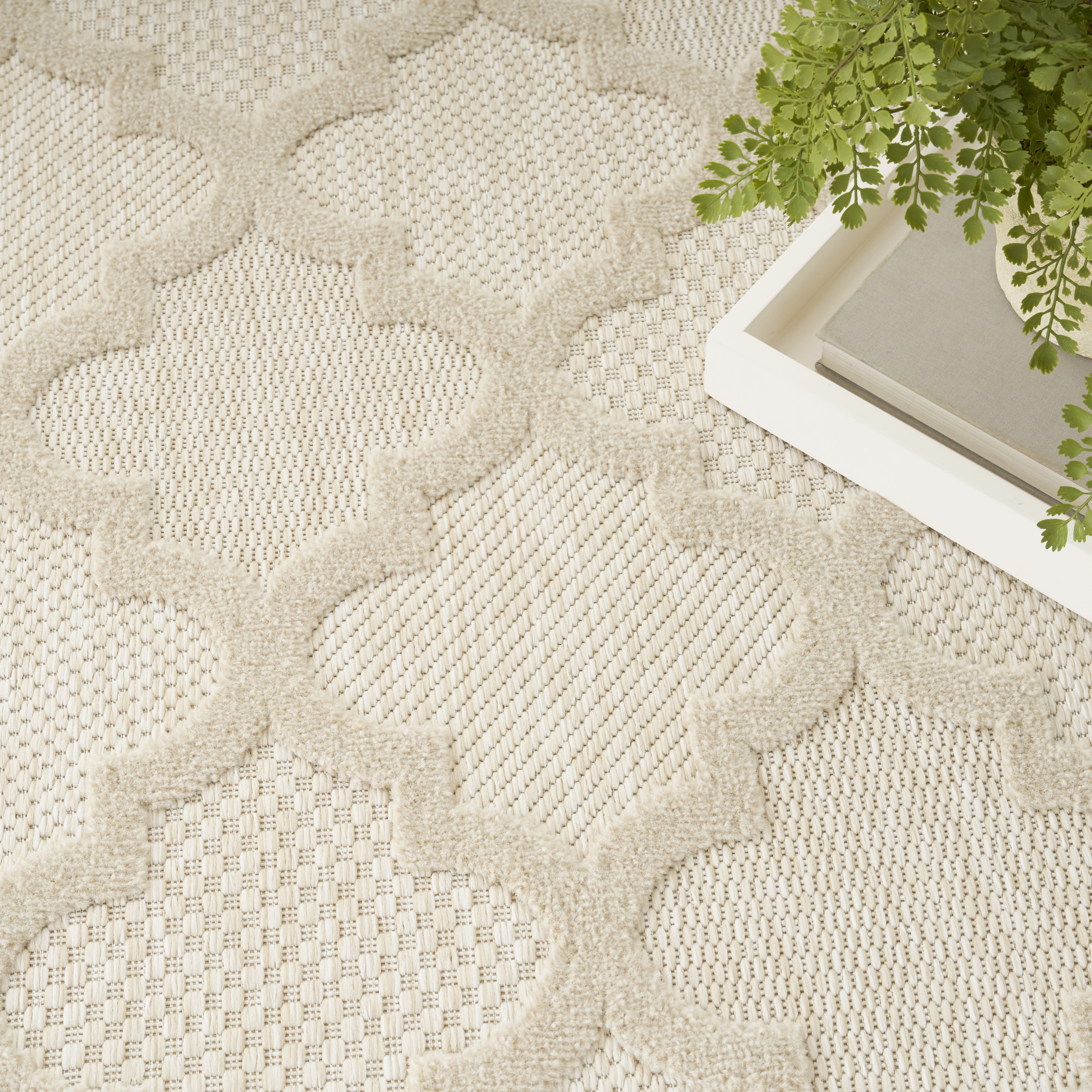 Nourison Easy Care 10' x 14' Cream Modern Rug
