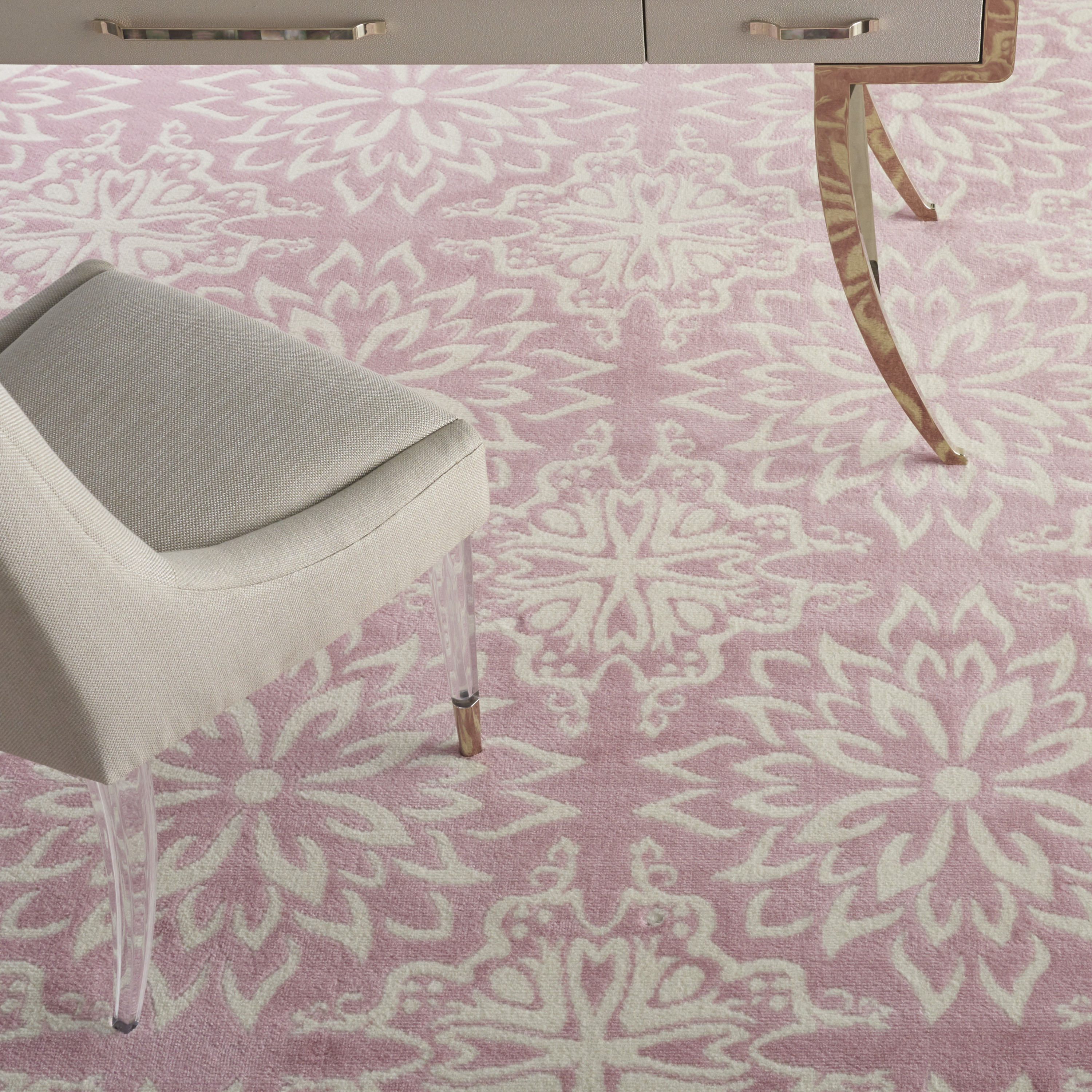 Nourison Jubilant 7'10" x 9'10" Ivory Pink Farmhouse Indoor Rug