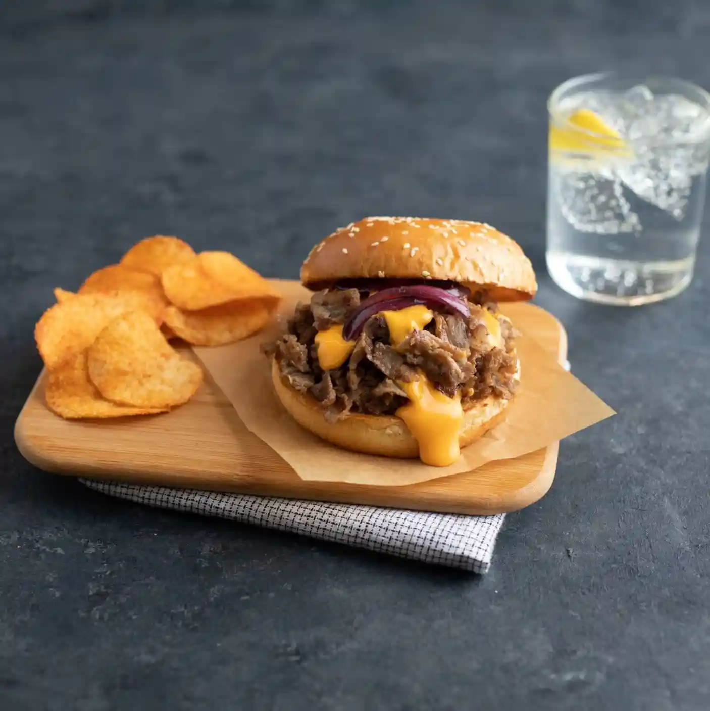 The Original Steak-EZE® BreakAway® Sirloin Beef Steak, 5 oz_image_1