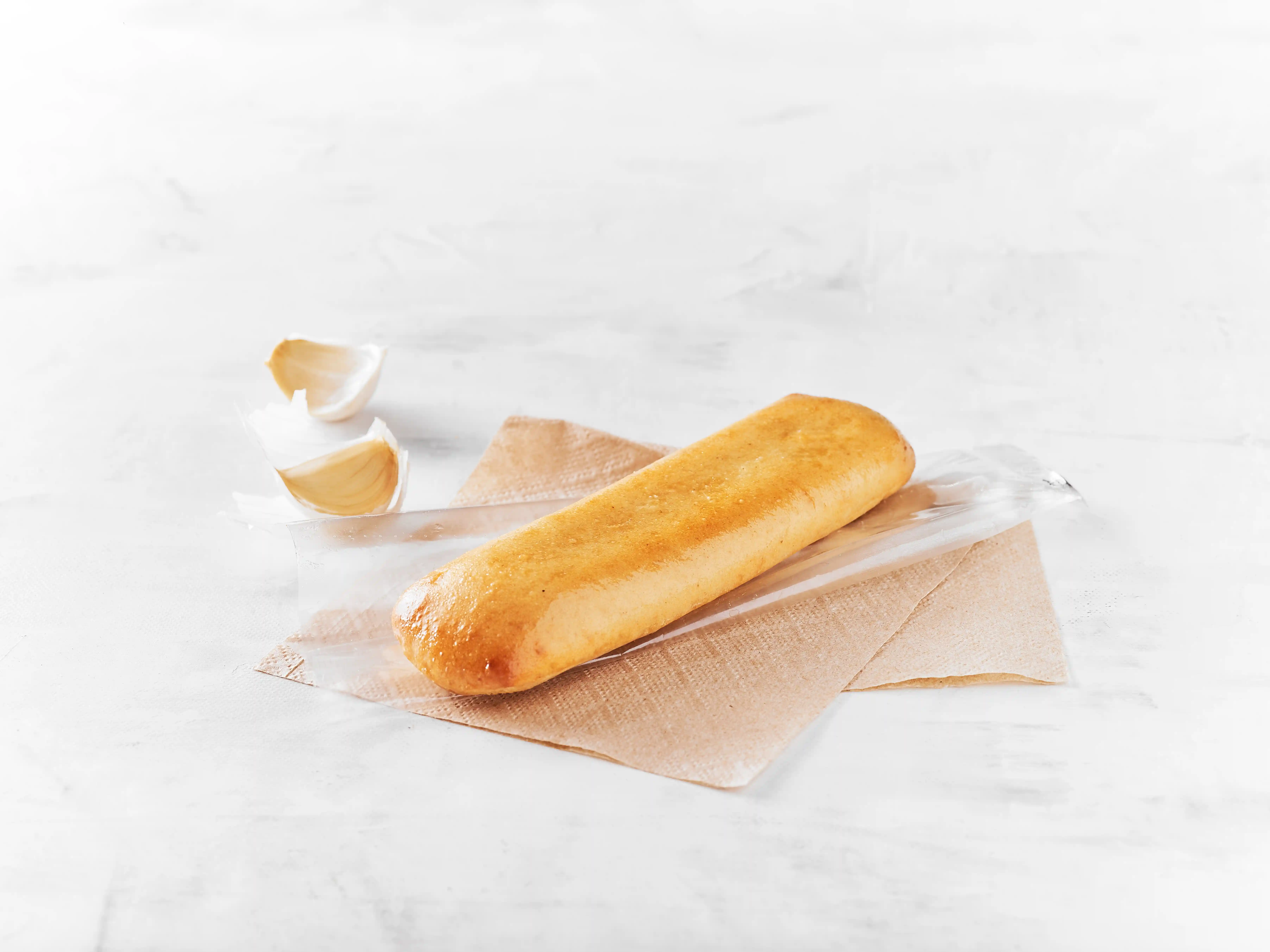 Bosco® Individually Wrapped Whole Grain Garlic Flavored Cheese Stuffed Breadsticks, 2.23 oz.https://images.salsify.com/image/upload/s--XrbxlaDa--/q_25/twazmobq7aoj8gscotct.webp
