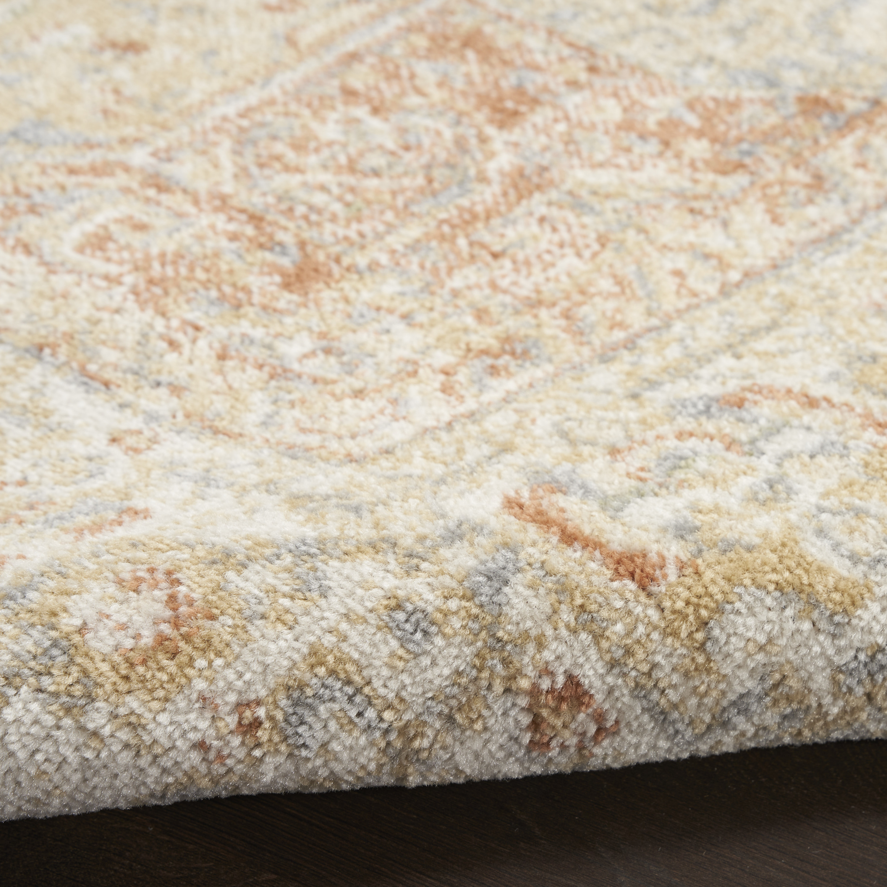 Nourison Nourison Essentials Persian 5' x 7' Beige Rust Vintage Rug