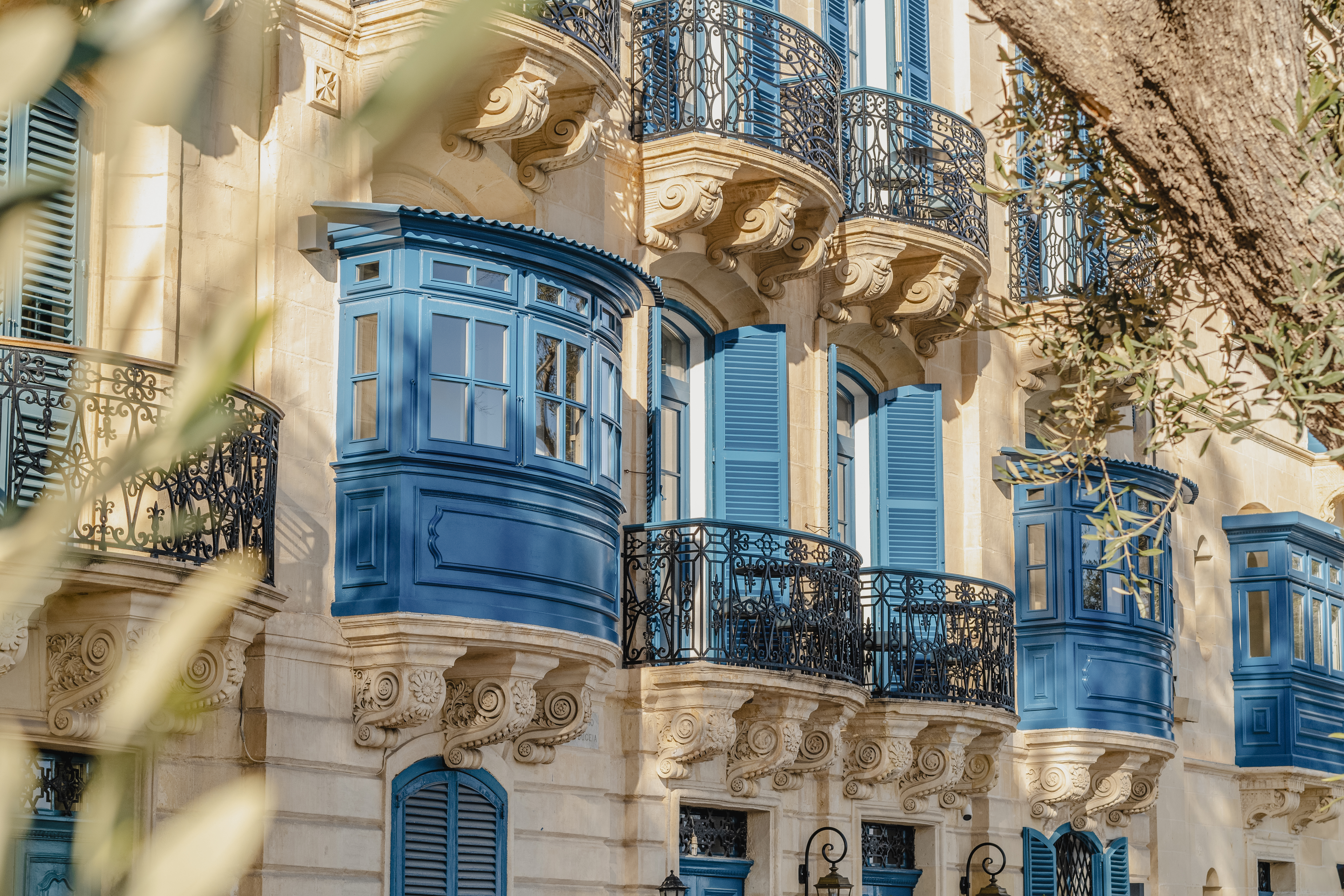 Piraeus (Athens) → Barcelona (10 nights)