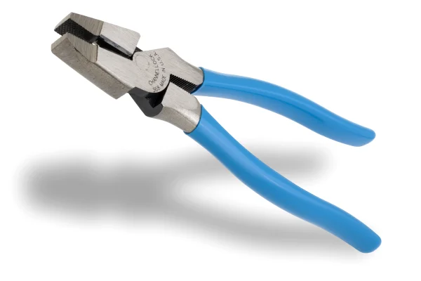 368 8.5-inch XLT™ Round Nose Linemen's Pliers