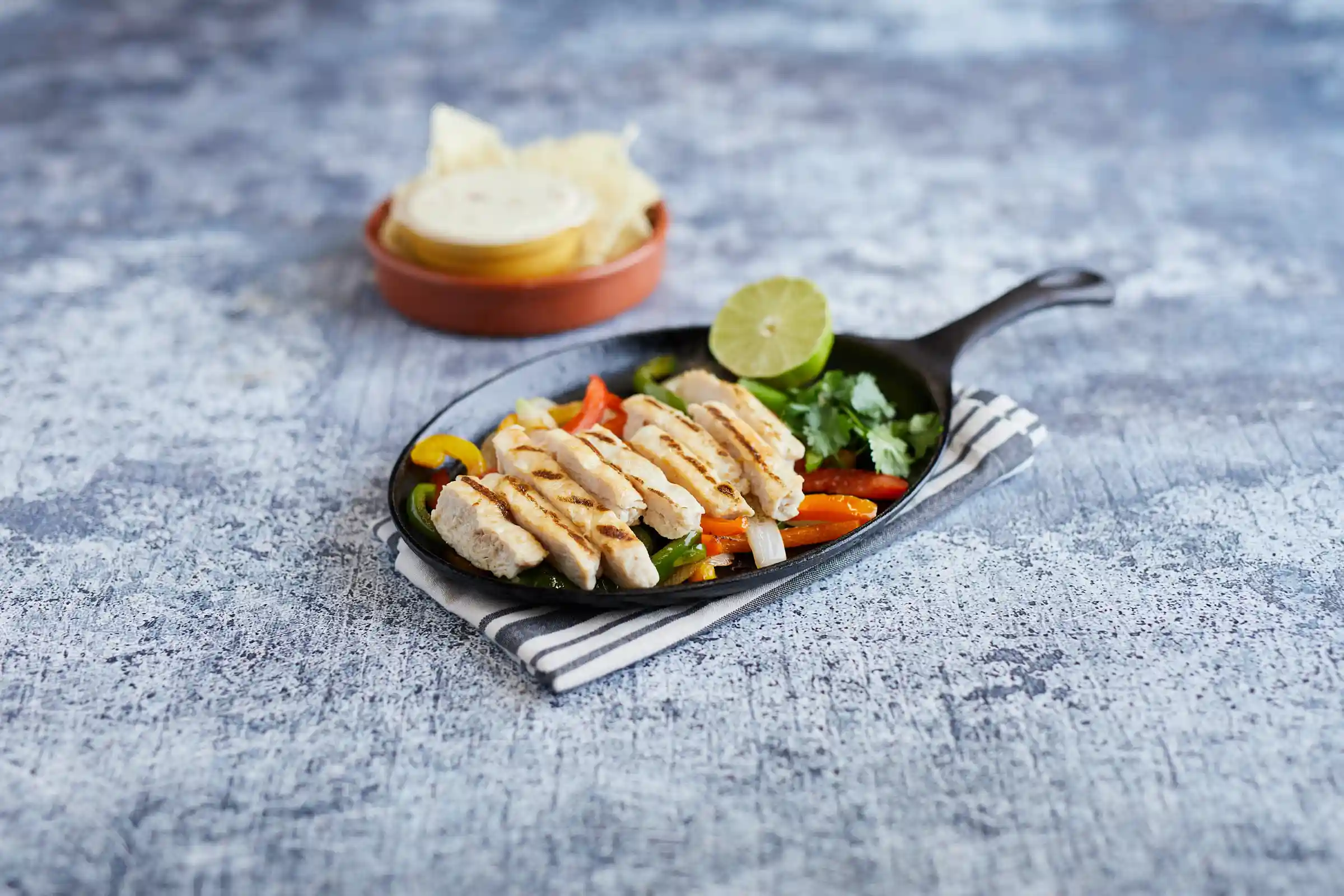 Tyson Red Label® Fully Cooked Grilled Select Cut Chicken Breast Strips, Large Cut