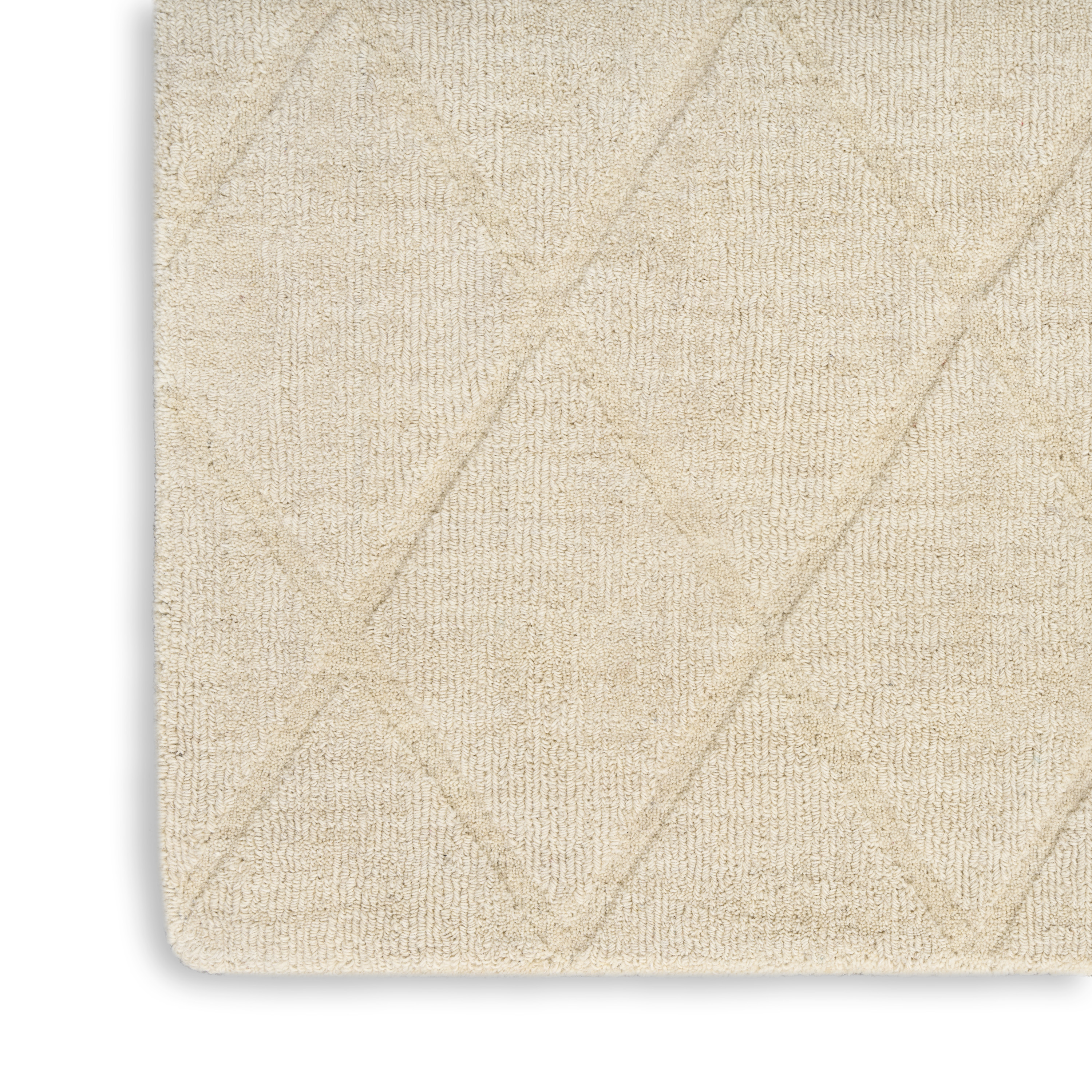 Nourison Wool Haven 5'3" x 7'3" Ivory Modern Indoor Rug