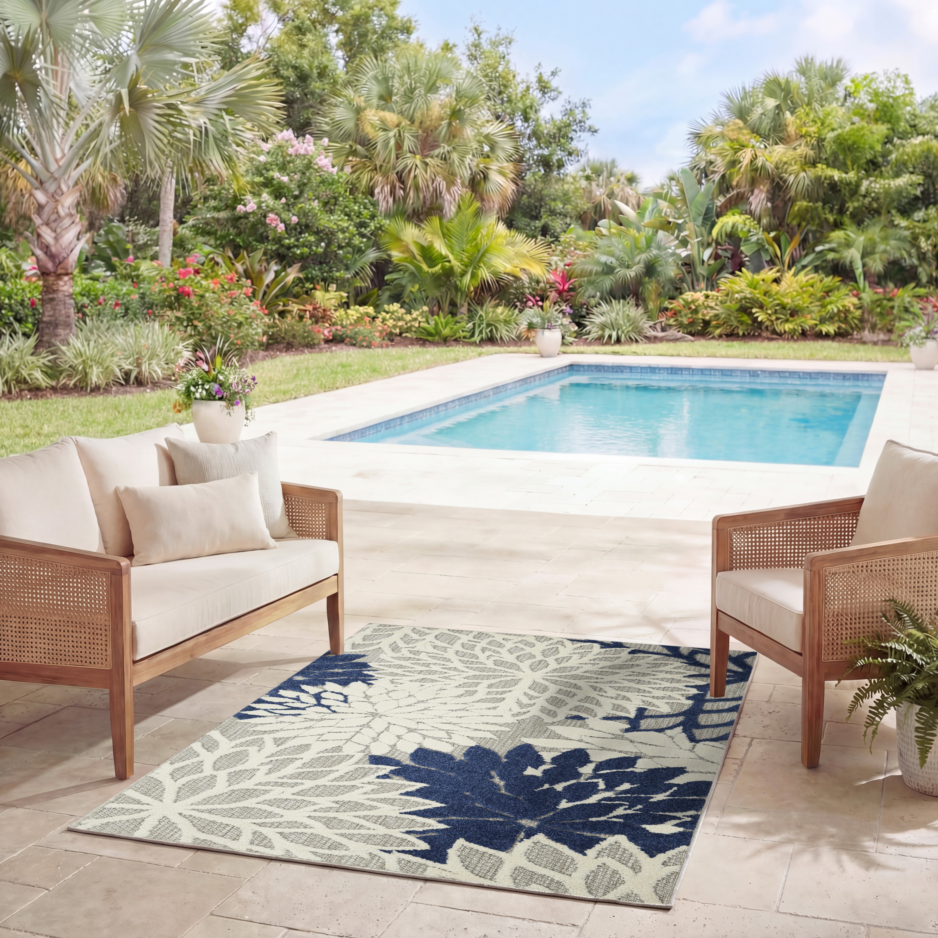 Nourison Aloha 2'8" x 4' Ivory Navy Tropical Rug
