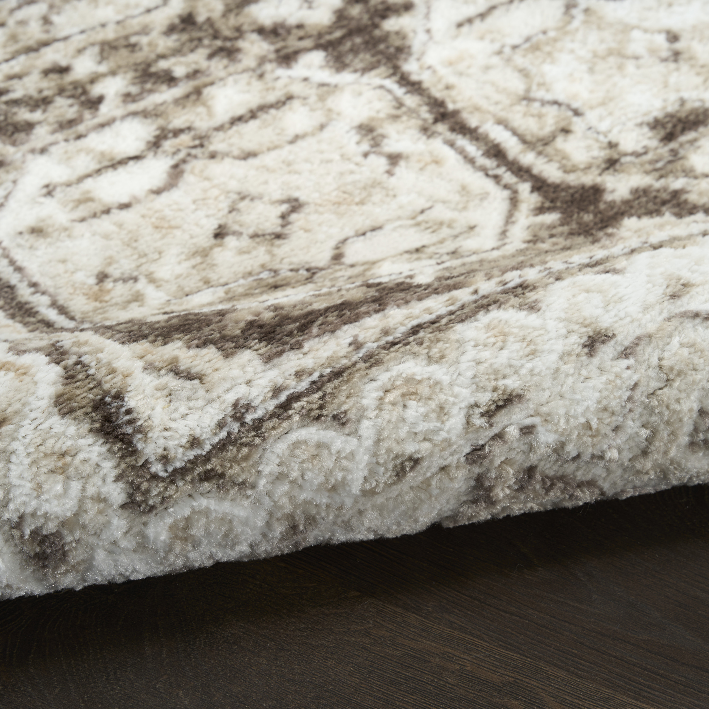 Nourison Dekor 7'10" x 9'10" Ivory Brown Vintage Indoor Rug