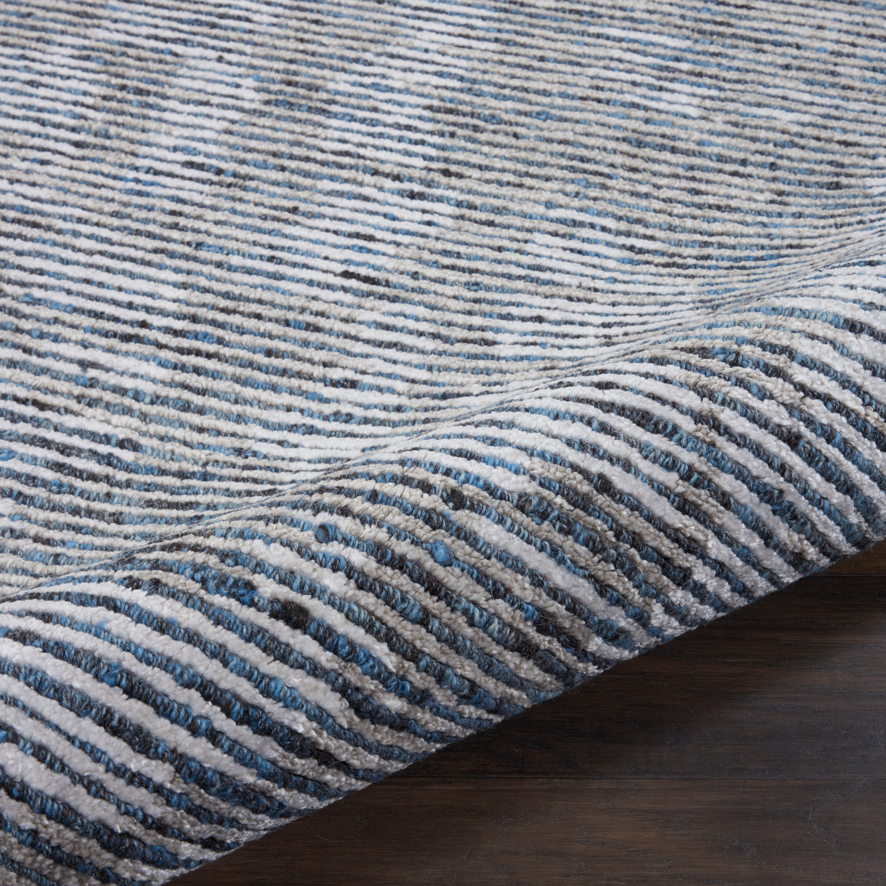 Nourison Ellora 5'6" x 7'5" Slate Modern Indoor Rug