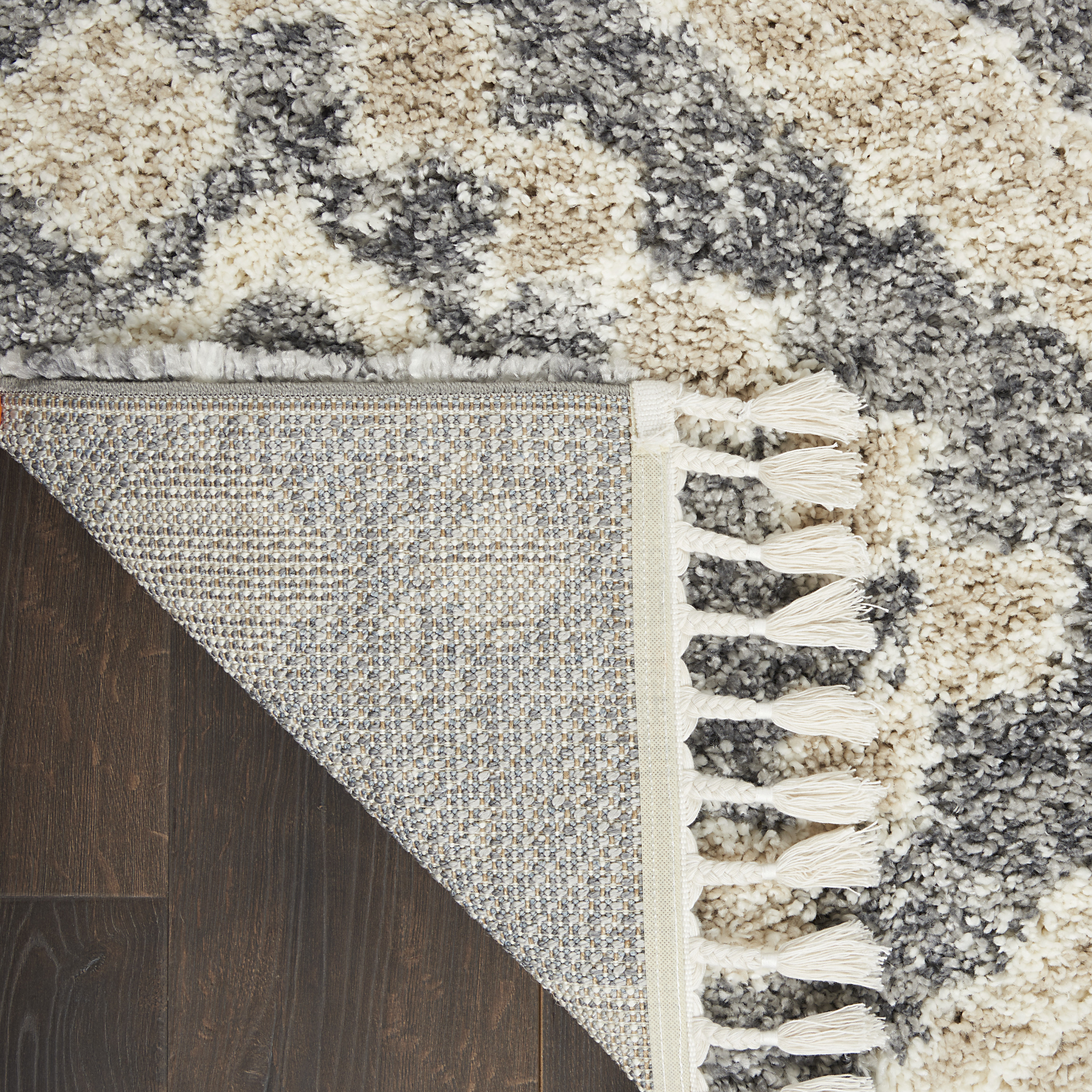 Nourison Oslo Shag 5'3" x 7'9" Grey Ivory Shag Indoor Rug