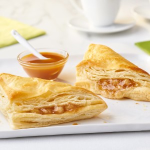 Pepperidge Farm Bakery Frozen Full Size Apple Turnovers Pastry, 3.1 Ounces, 72 Count