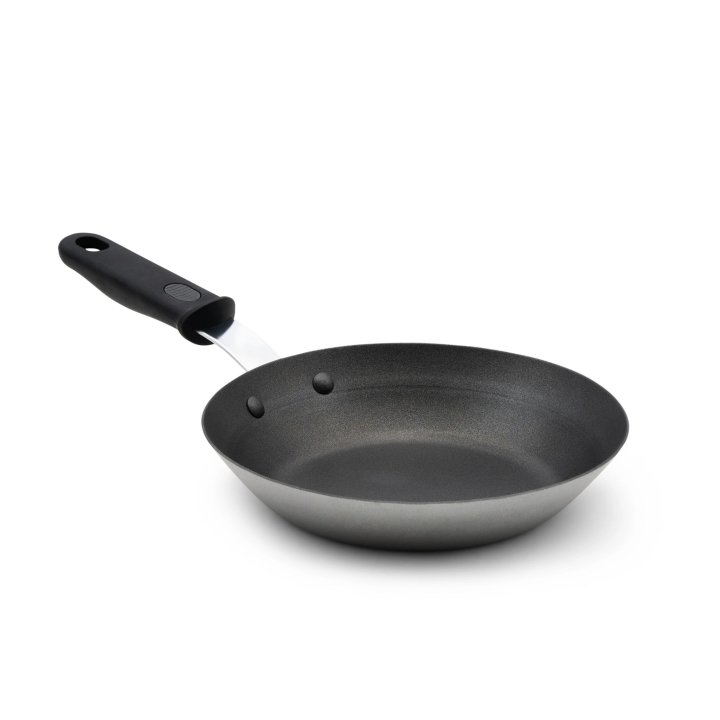 9 ⅜-inch carbon steel induction fry pan with SteelCoat x3™ nonstick coating and silicone handle
