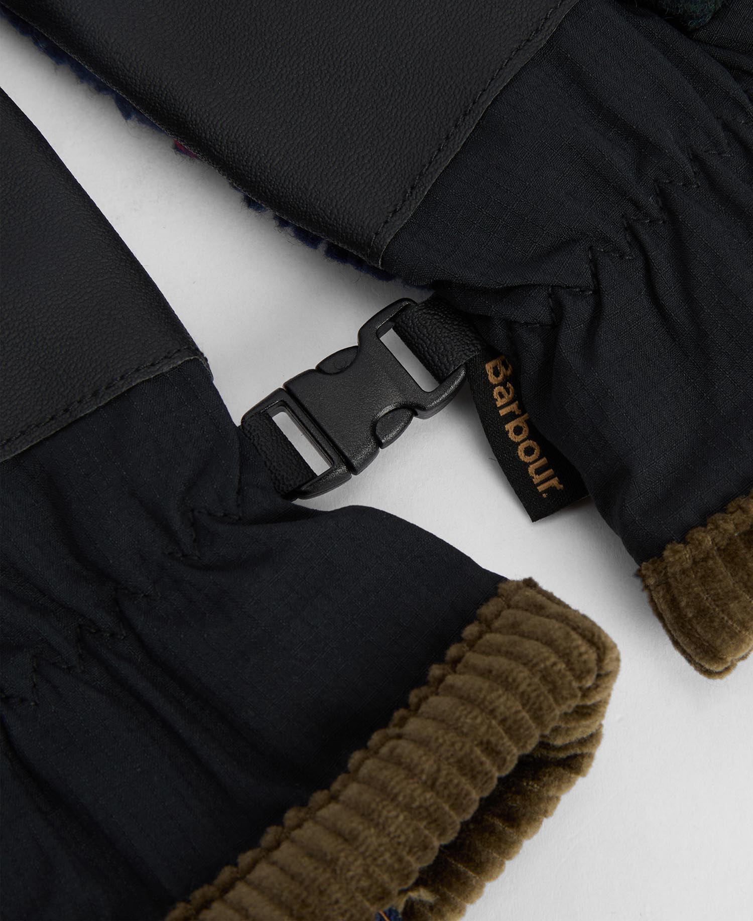 Field Tartan Fleece Gloves image number 2