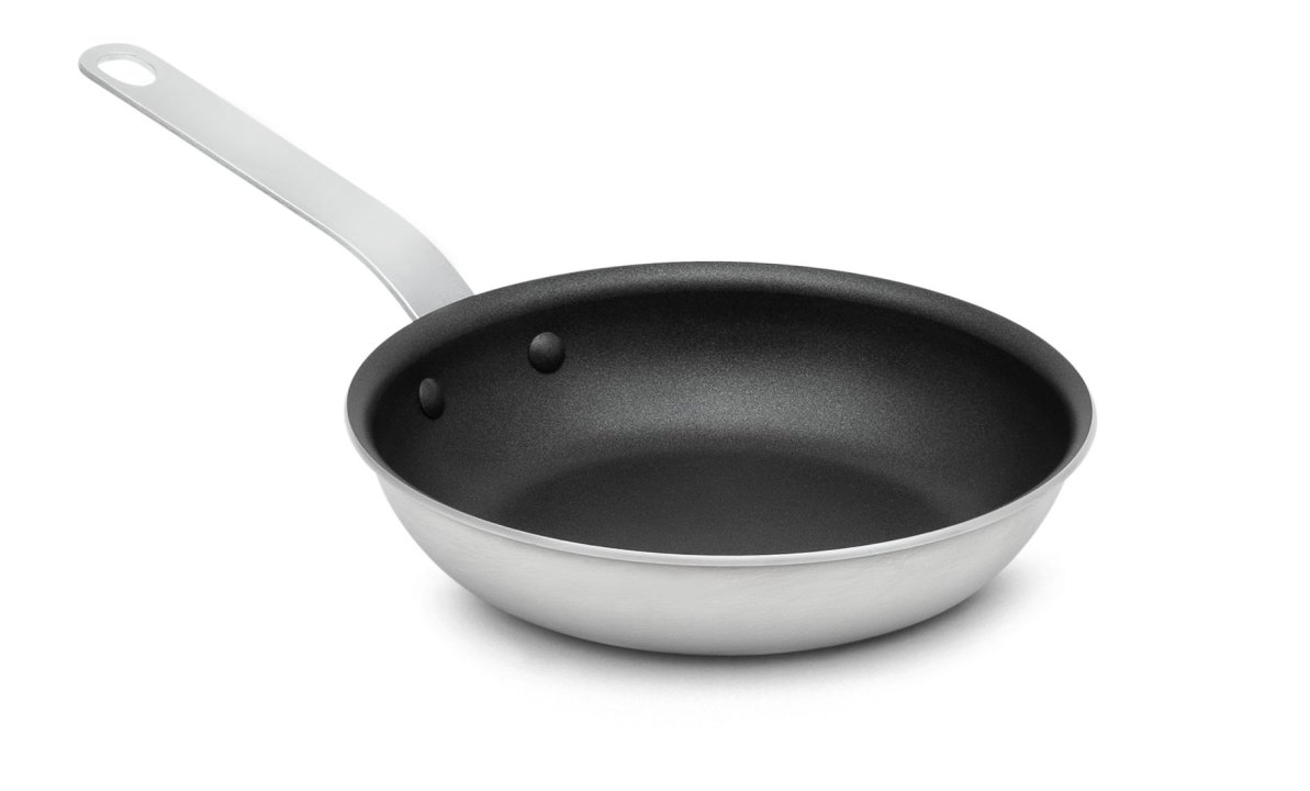 8-inch Wear-Ever® aluminum fry pan with CeramiGuard® II nonstick coating and plated handle