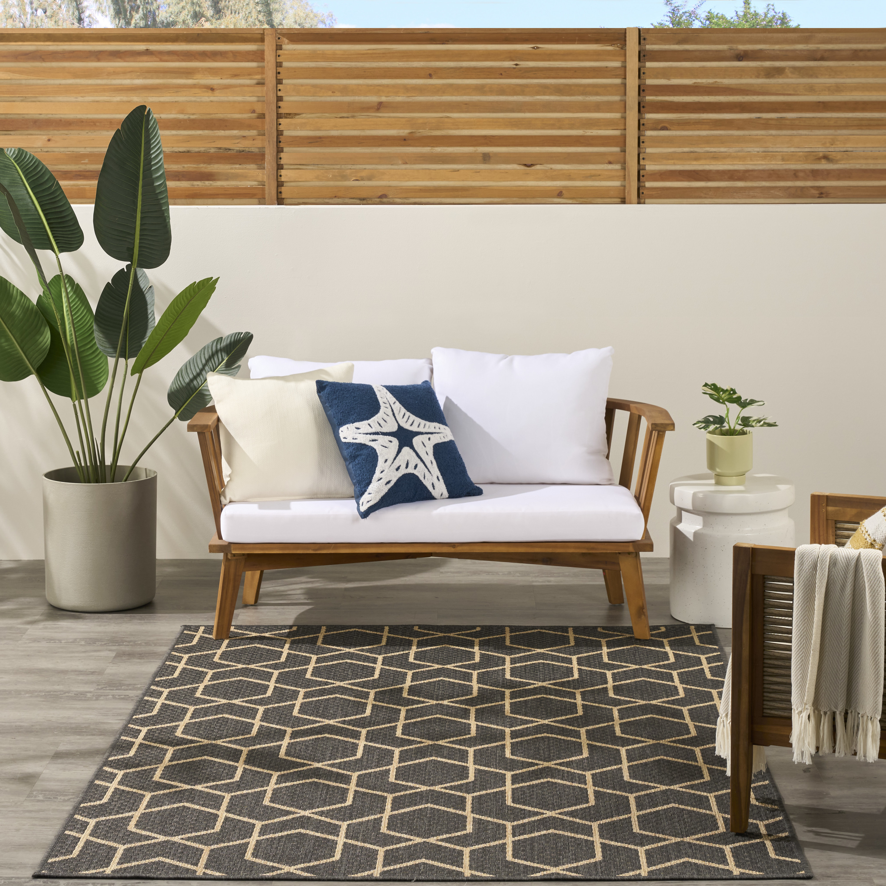 Nourison Horizon Indoor/Outdoor 4' x 6' Charcoal Modern Rug