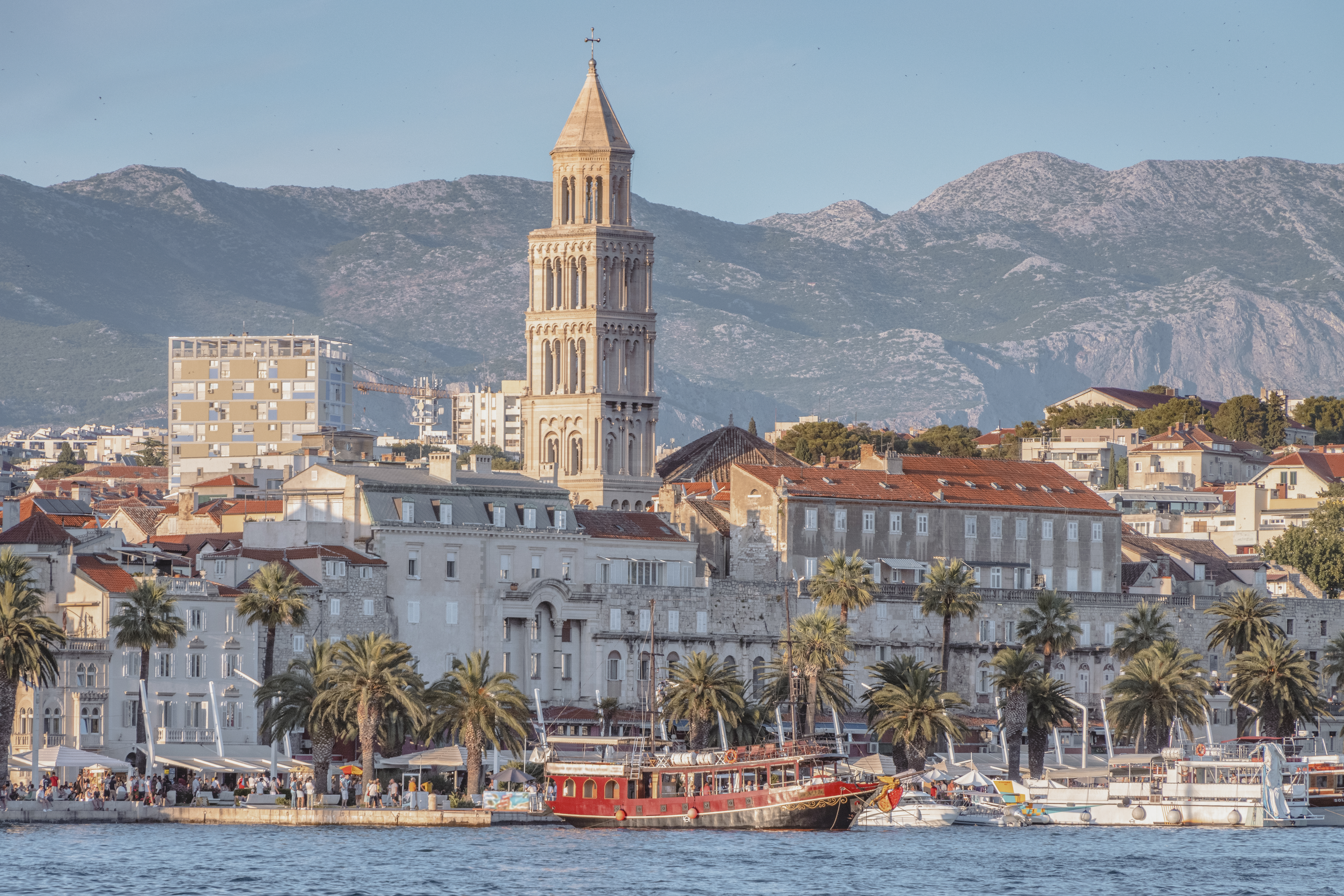 Piraeus (Athens) → Fusina (Venice) (14 nights)