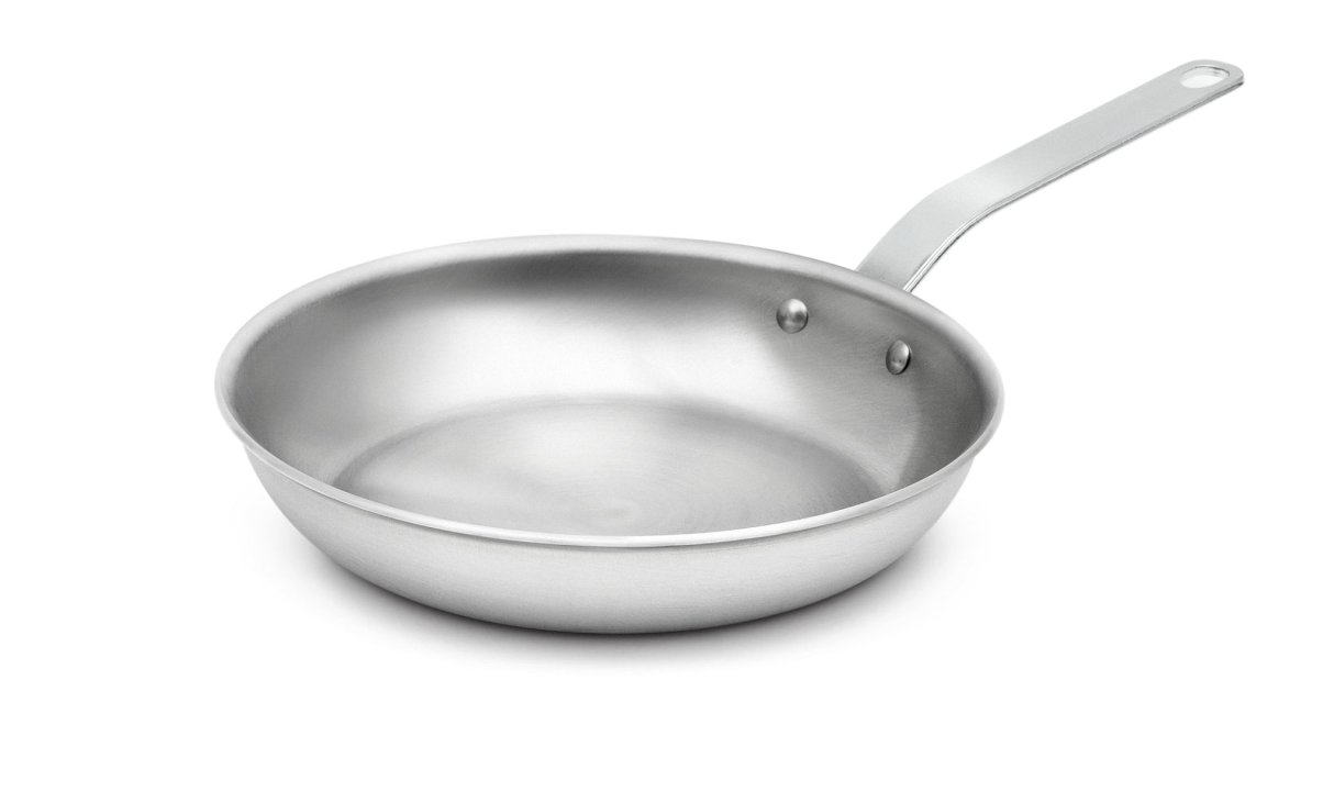 10-inch Wear-Ever® aluminum fry pan with natural finish and plated handle