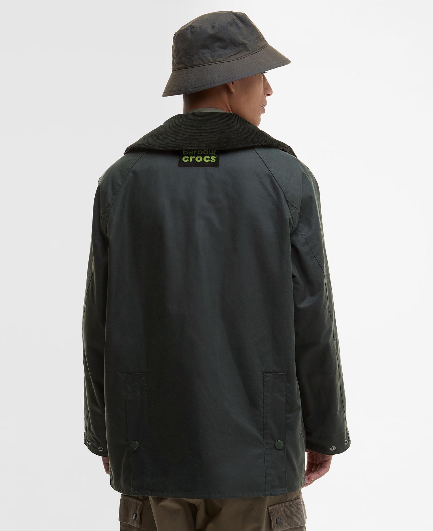 Giacca cerata Bedale oversize Barbour x Crocs image number 2