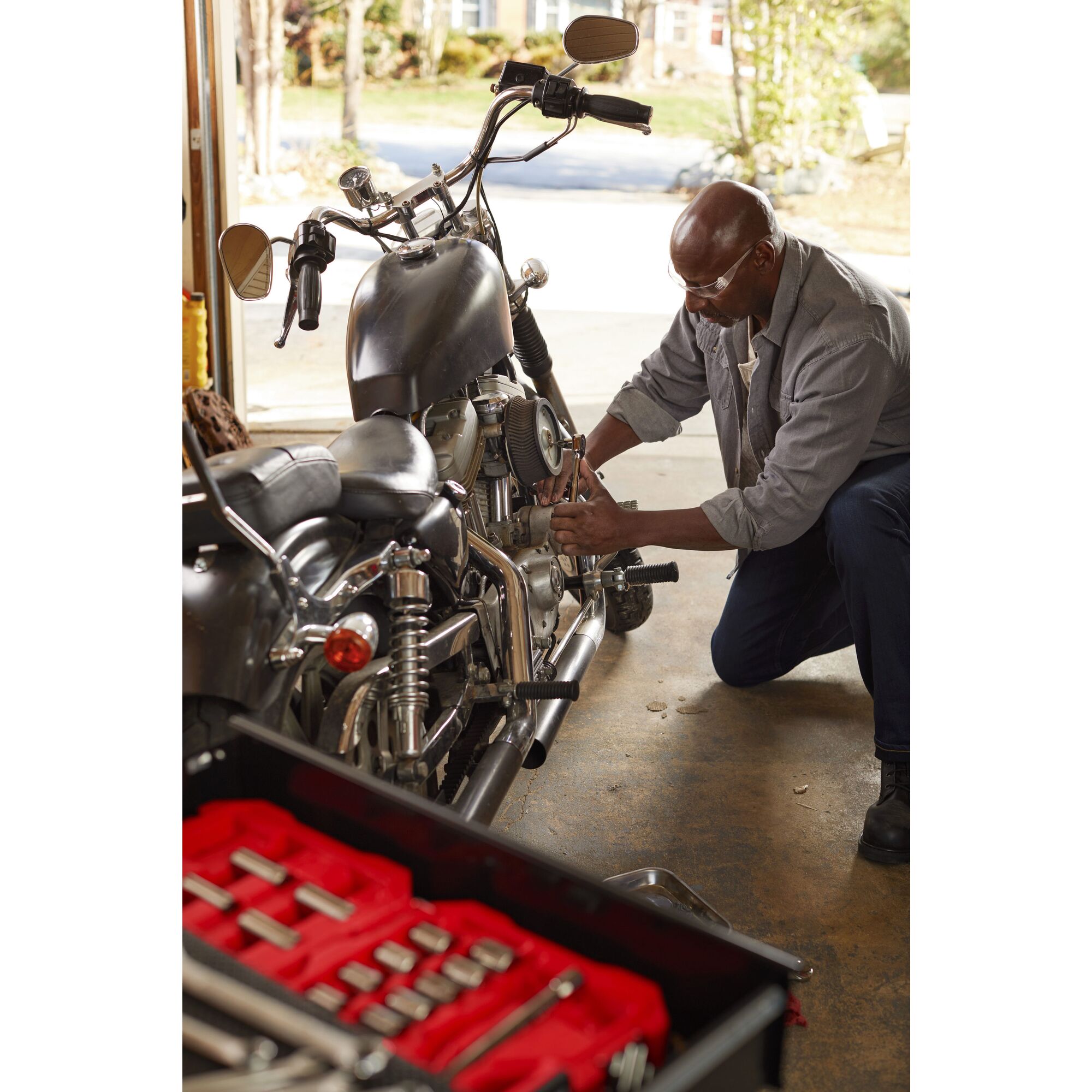 View of CRAFTSMAN Mechanics Tool Set being used by consumer