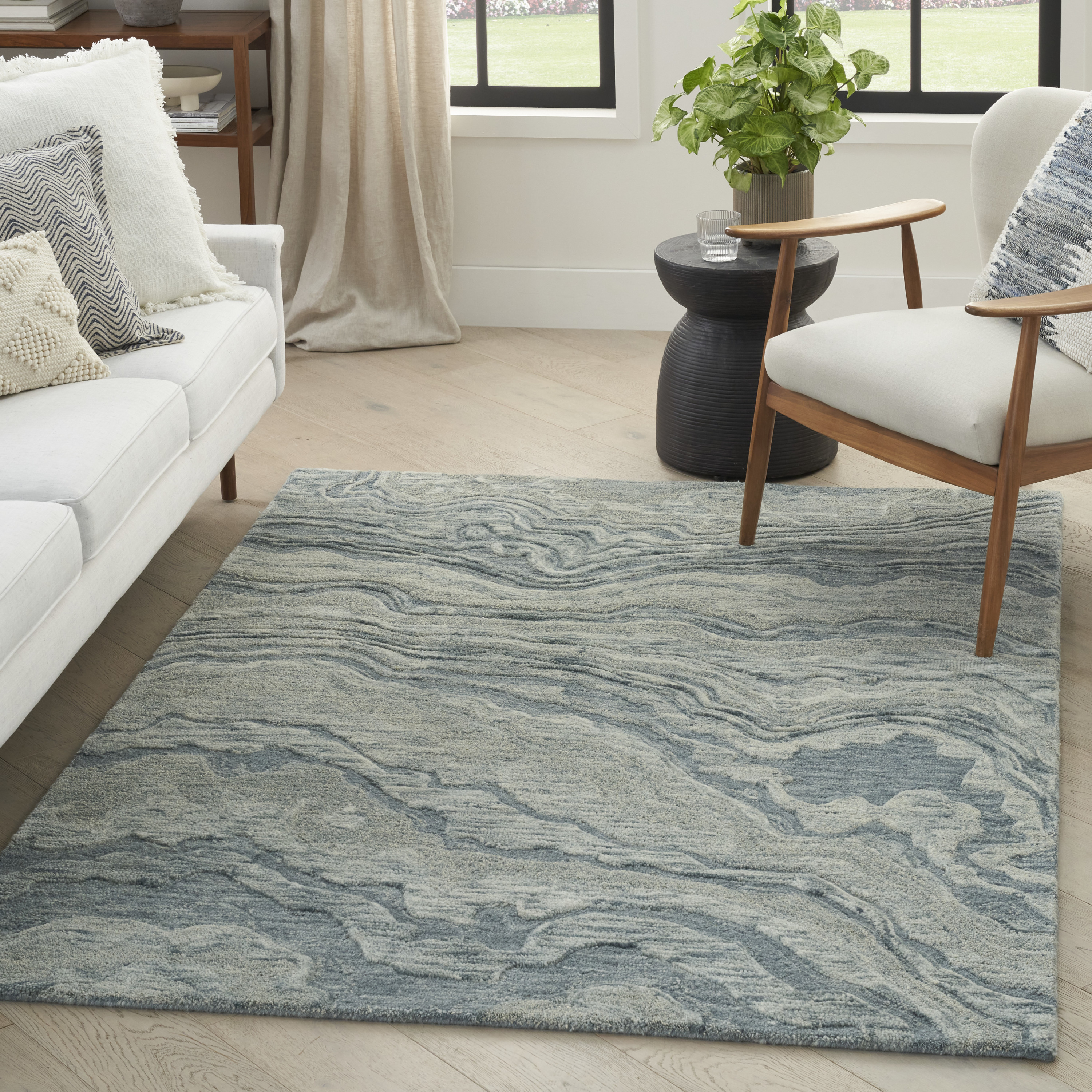 Nourison Graceful 3'9" x 5'9" Blue Modern Indoor Rug
