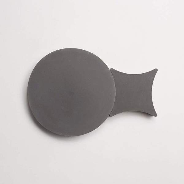 cement: pavimenti act I | sofia circle + losange | matte | charcoal | sample