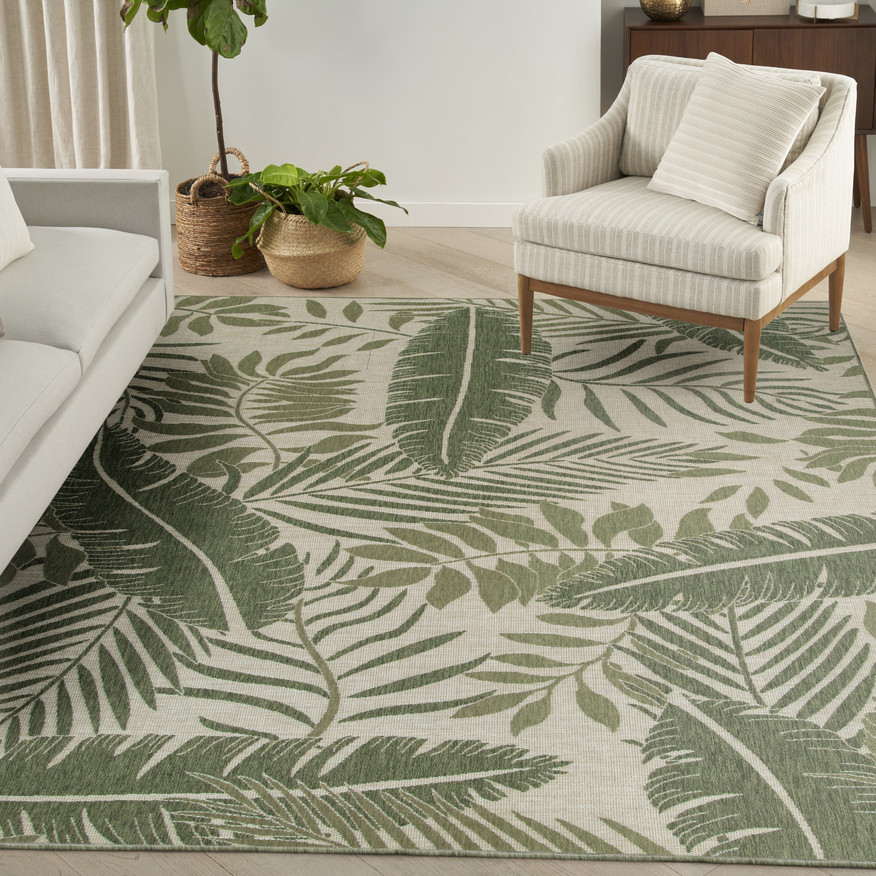 Nourison Garden Oasis 10' x 14' Ivory Green Outdoor Rug