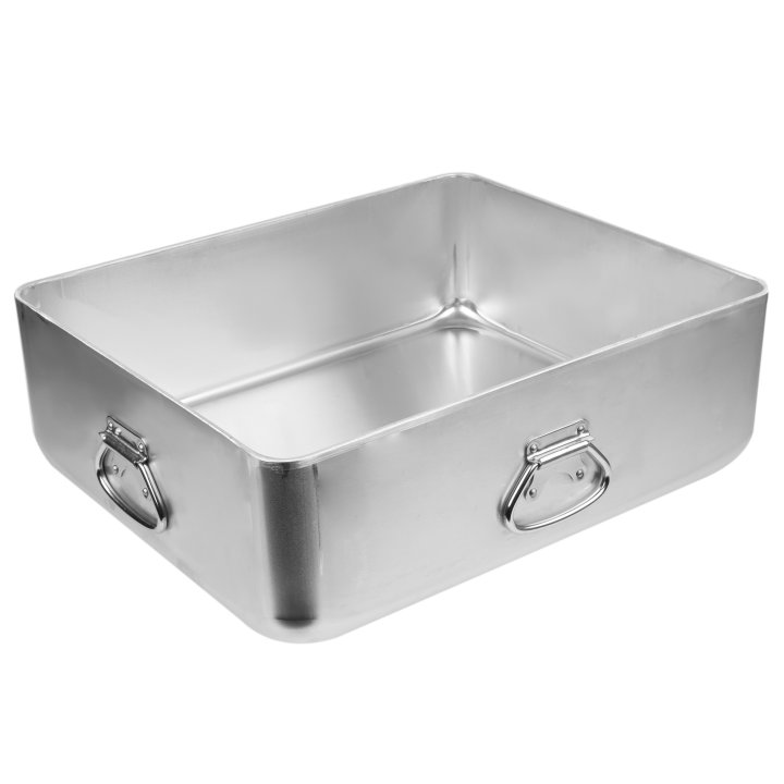 42-quart Wear-Ever® heavy-duty aluminum roast pan with cover