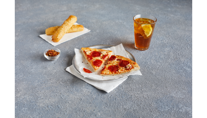 Hillshire Farm® Sliced Pepperoni, 14 slices per oz._image_1