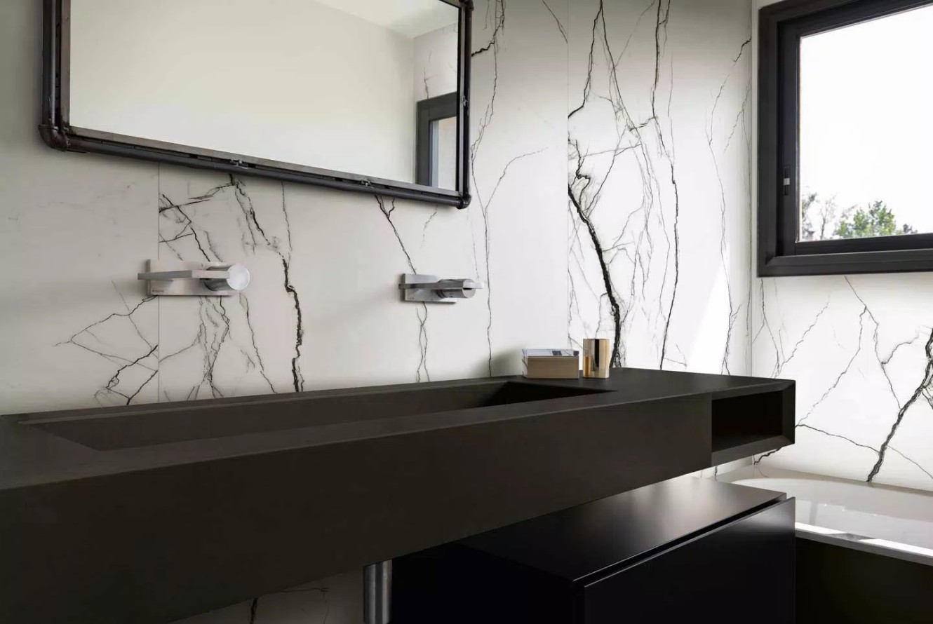 BW Marble Breach 47x95 and 47x47