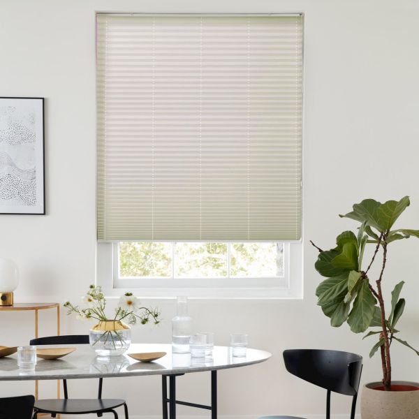 Malbec Cream Pleated Blind