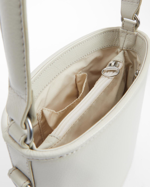 Laire Leather Bucket Bag Light Sand