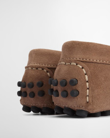 Laire Driving Shoes Light Trench Suede