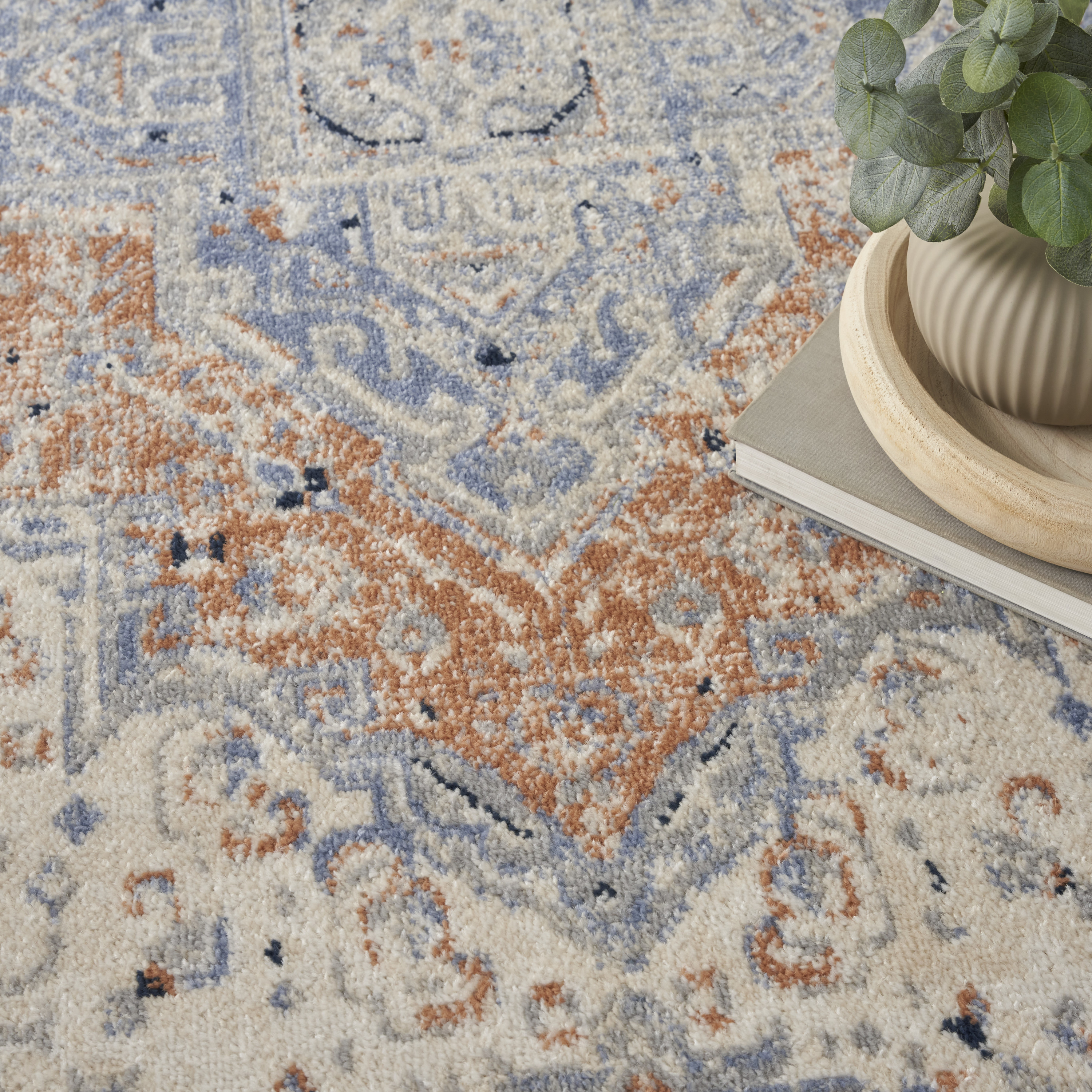 Nourison Nourison Essentials Persian 6' x 9' Beige Blue Vintage Rug