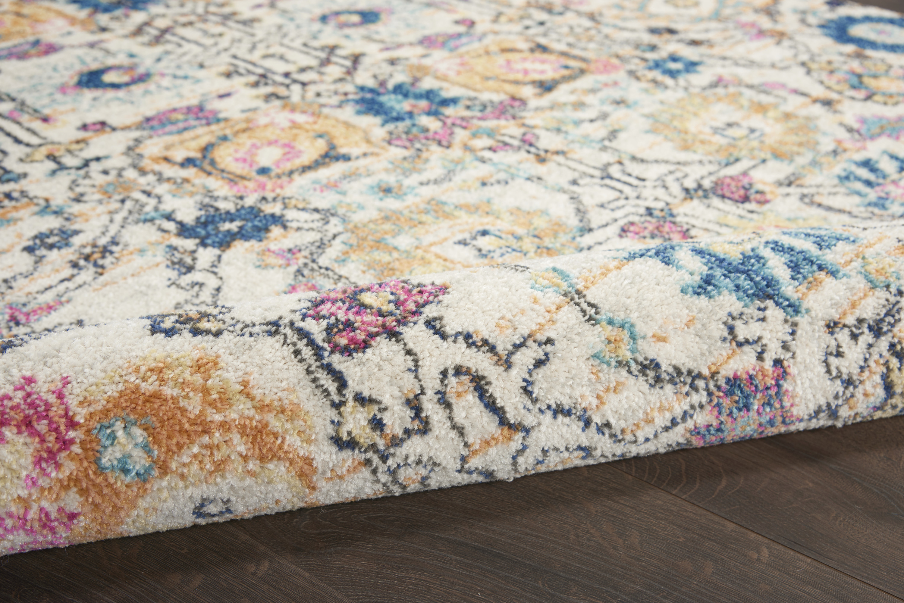 Nourison Passion 5'3" x 7'3" Ivory Multicolor Bohemian Indoor Rug