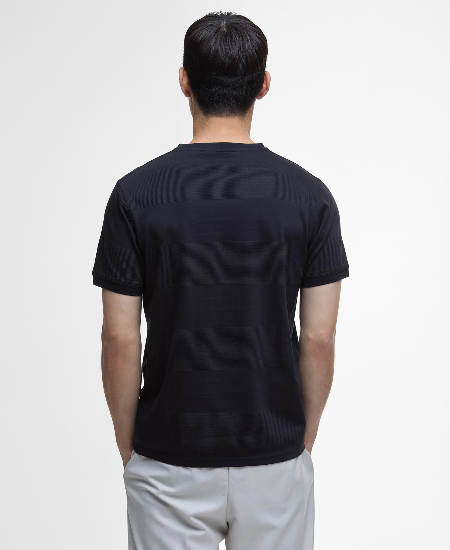 T-shirt Chapter image number 2