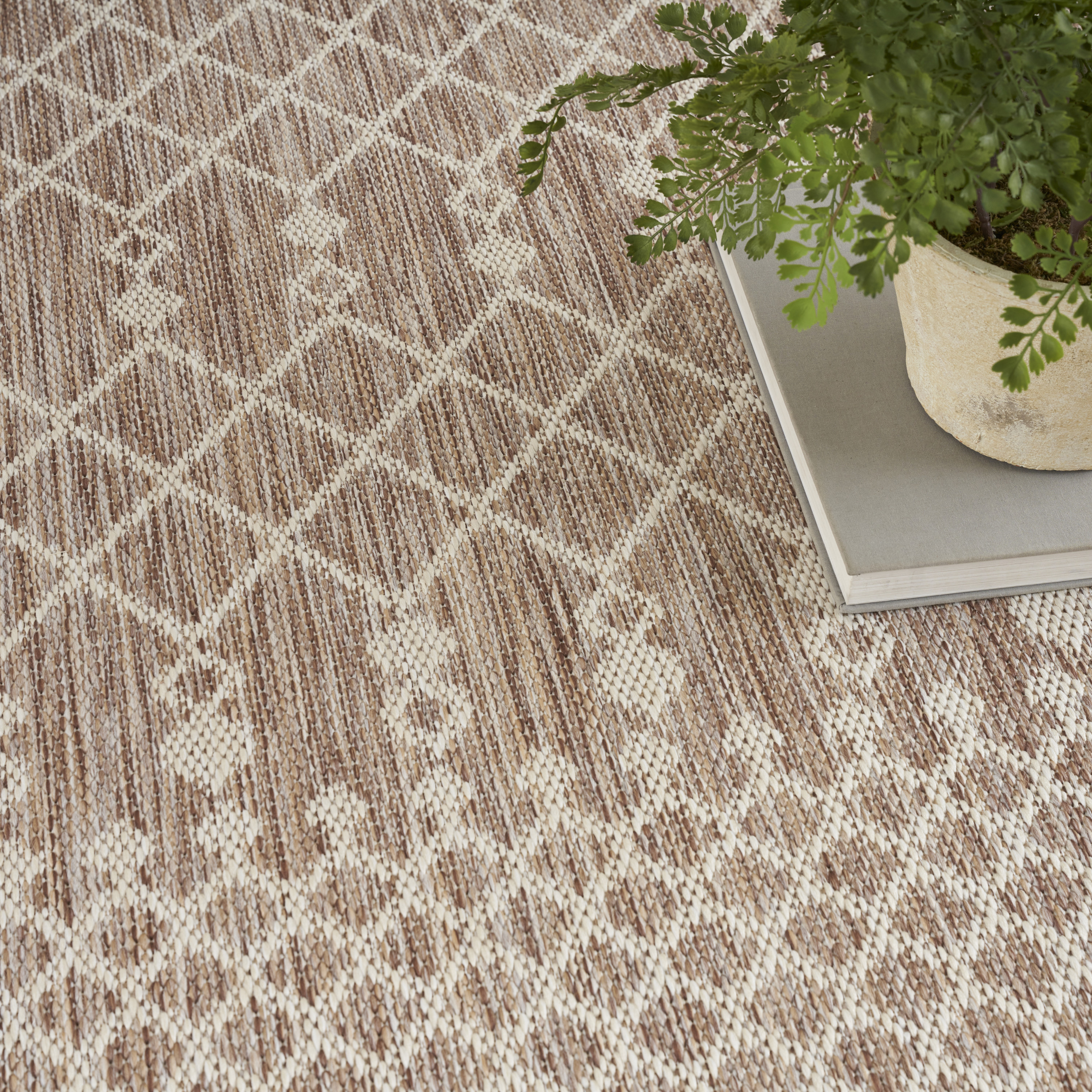 Nourison Positano 6' x 9' Beige Modern Rug