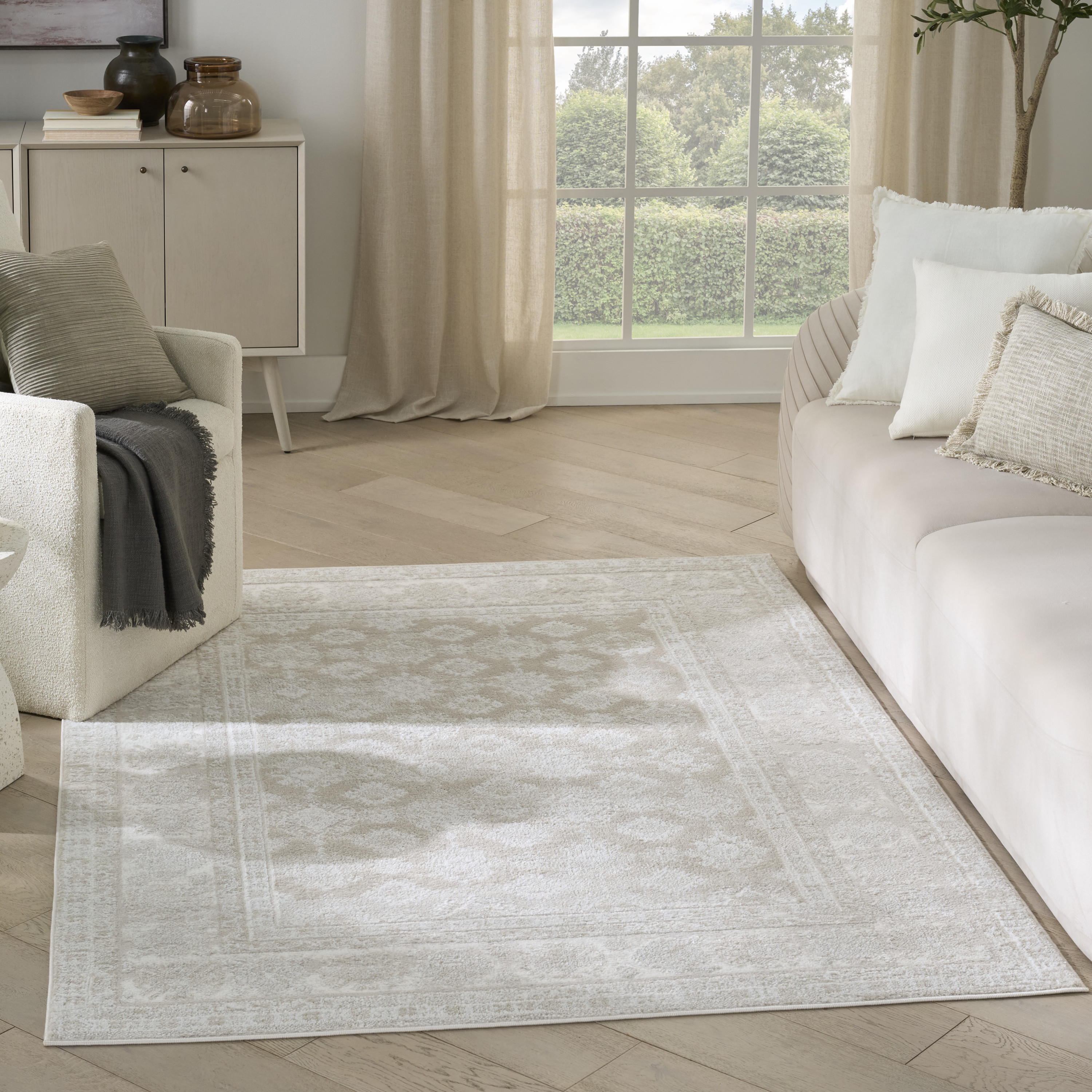 Nourison Dekor 4' x 6' Ivory Beige Vintage Indoor Rug