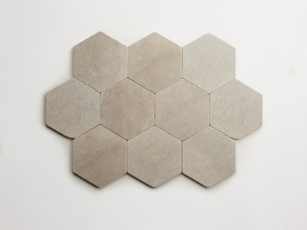 lapidary: girata | hex | alpaca grey | tumbled 